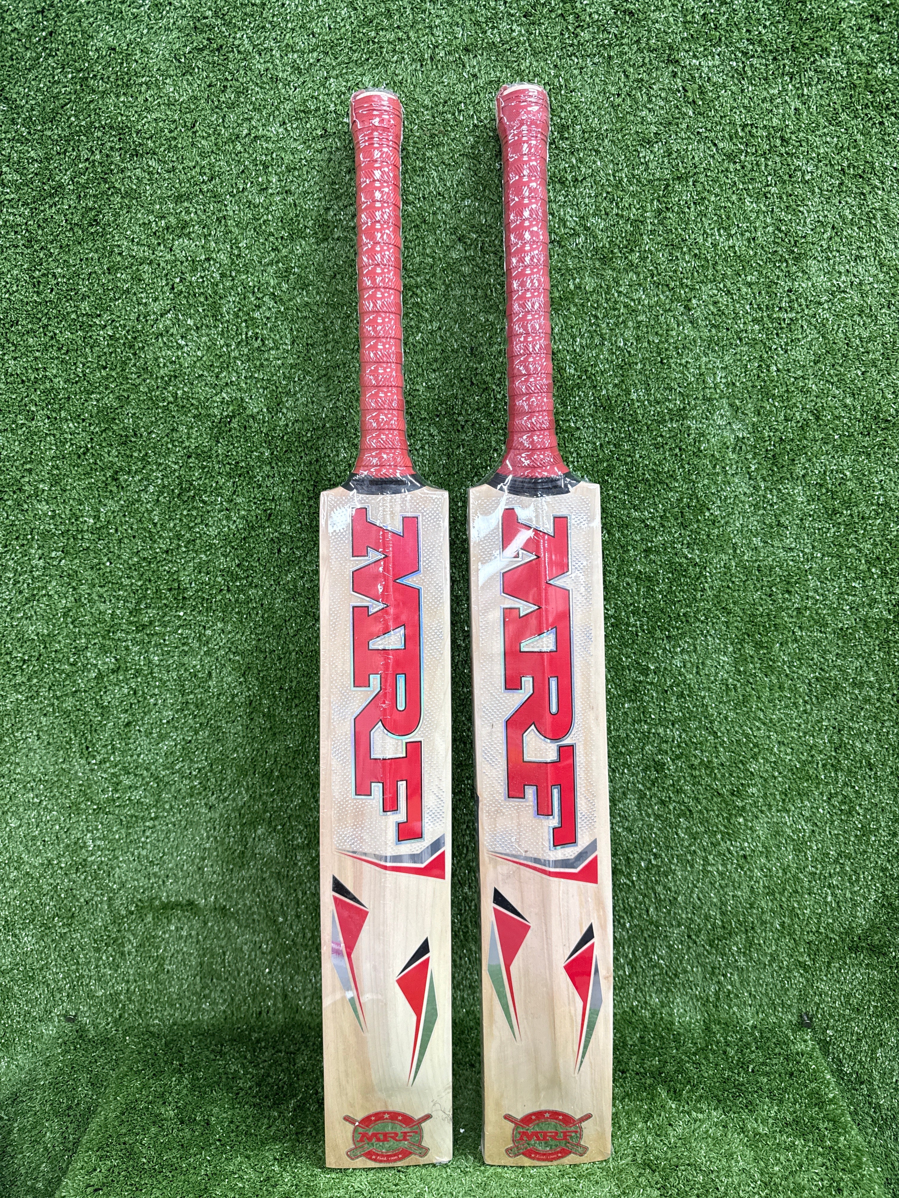 MRF Legend VK 18 Harrow Junior / Youth English Willow Cricket Bat