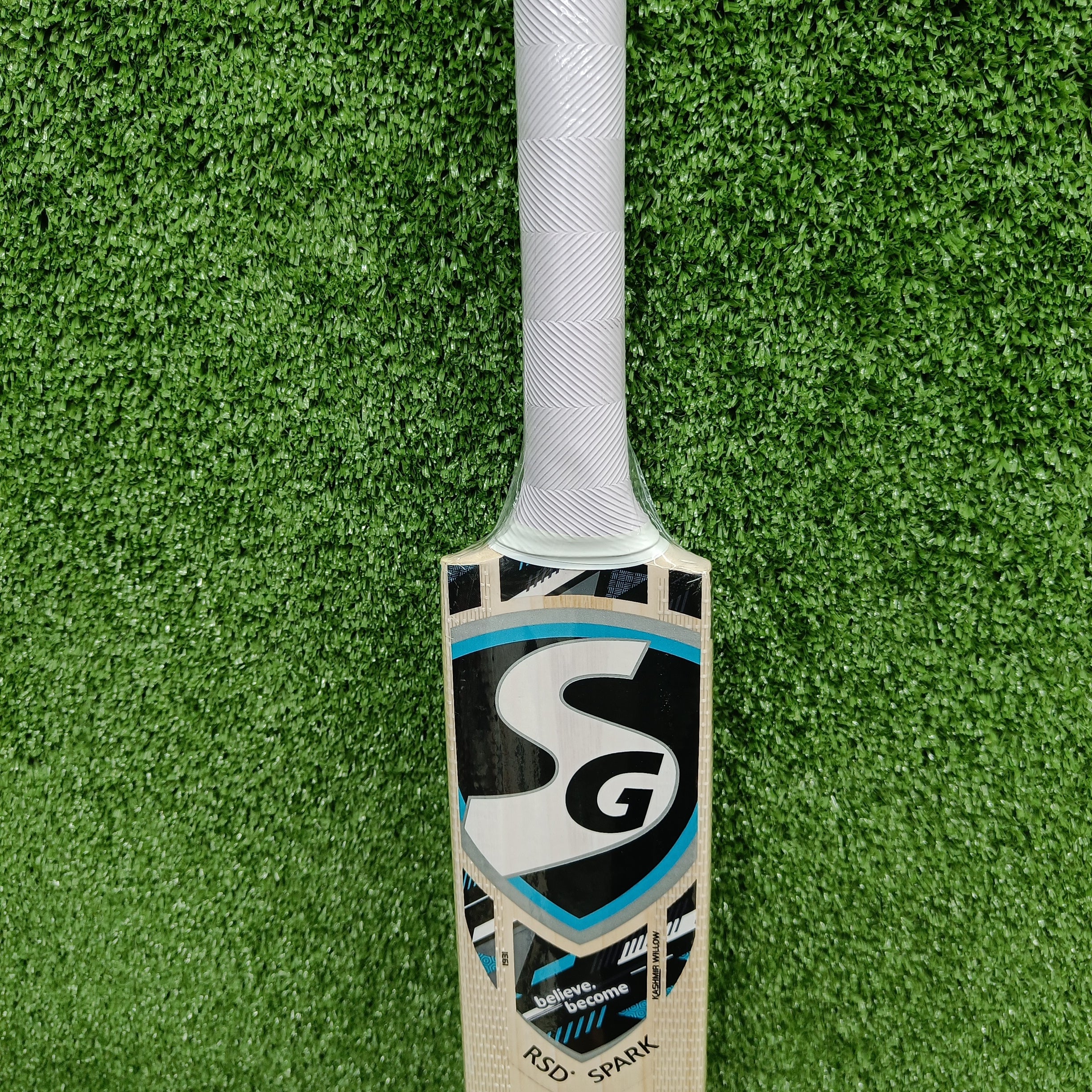 SG RSD SPARK Junior Cricket Kashmir Willow Bat