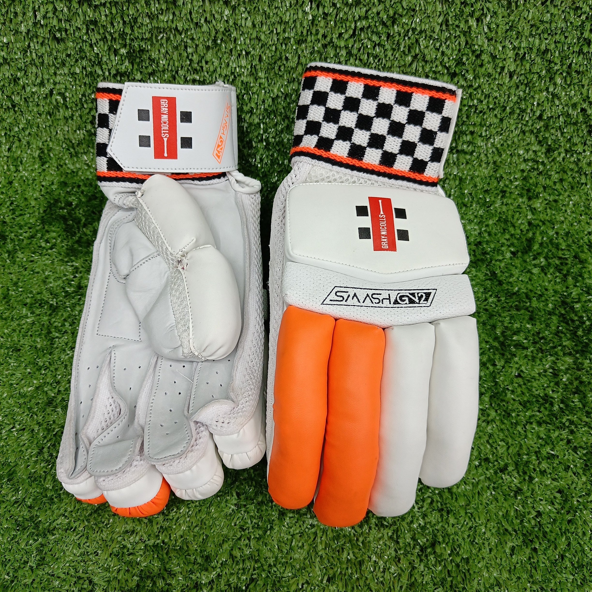 Gray-Nicolls 2 Smash Adult Cricket Batting Gloves