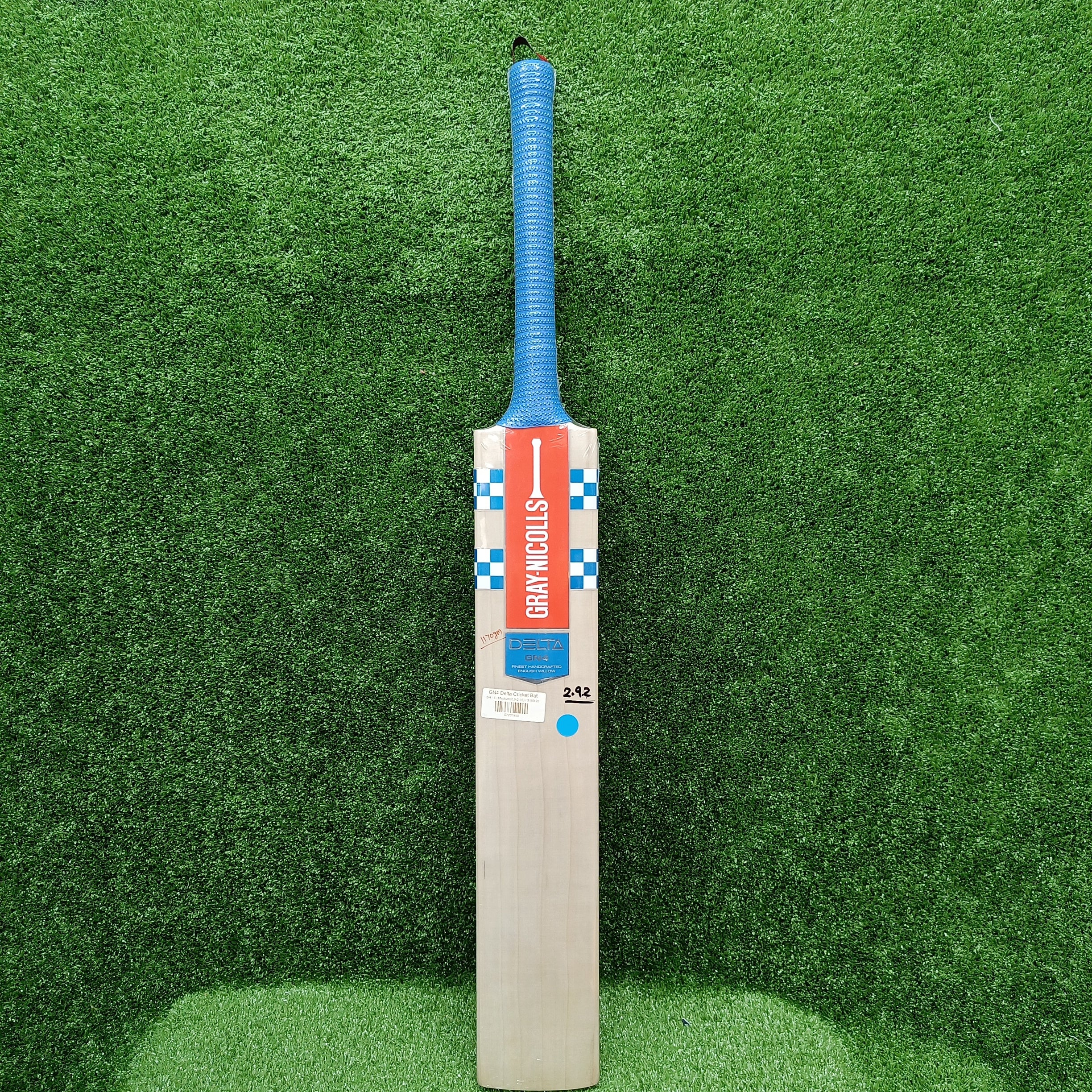 Gray-Nicolls 4 Delta Cricket Bat
