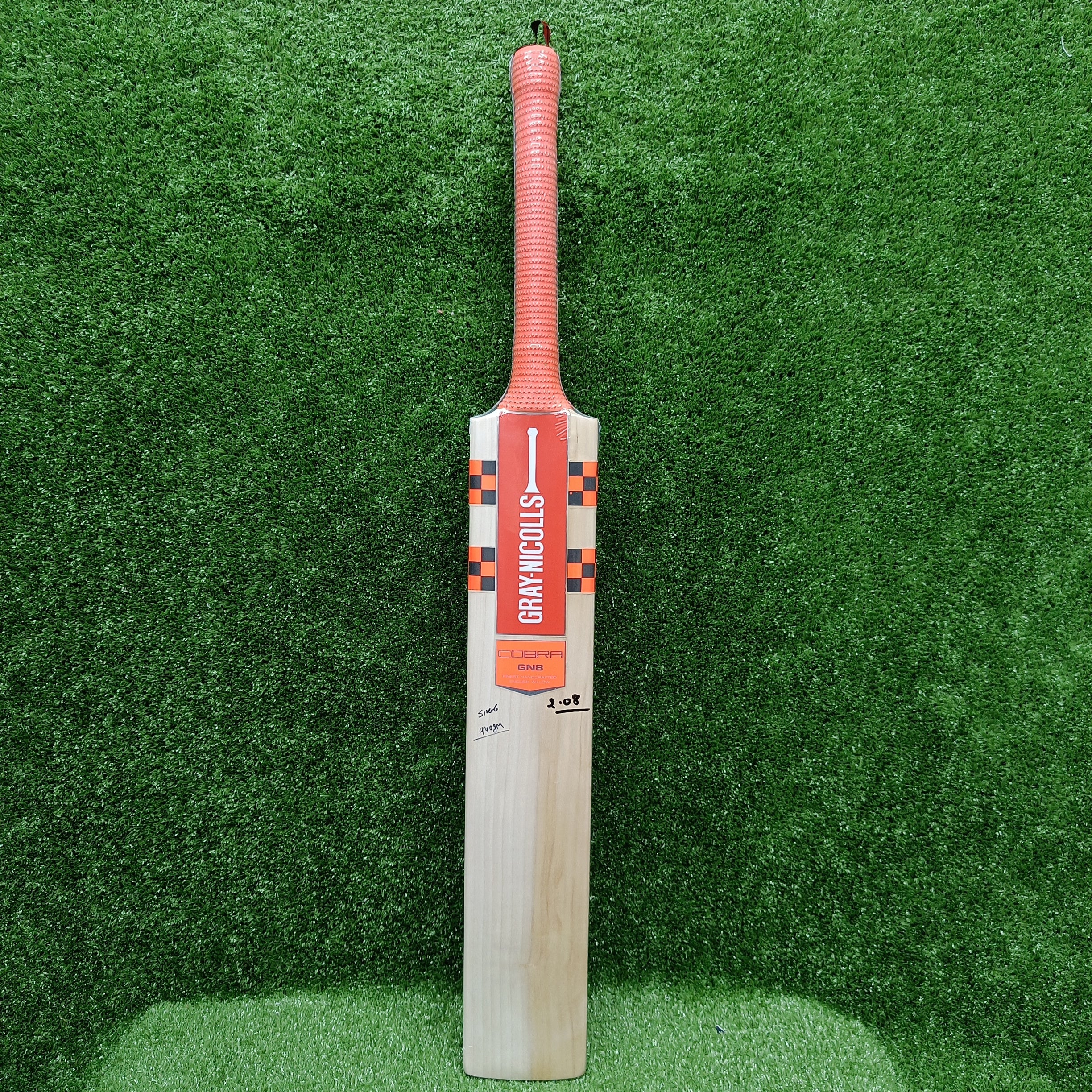 Gray-Nicolls 8 Cobra Junior / Youth English Willow Cricket Bat