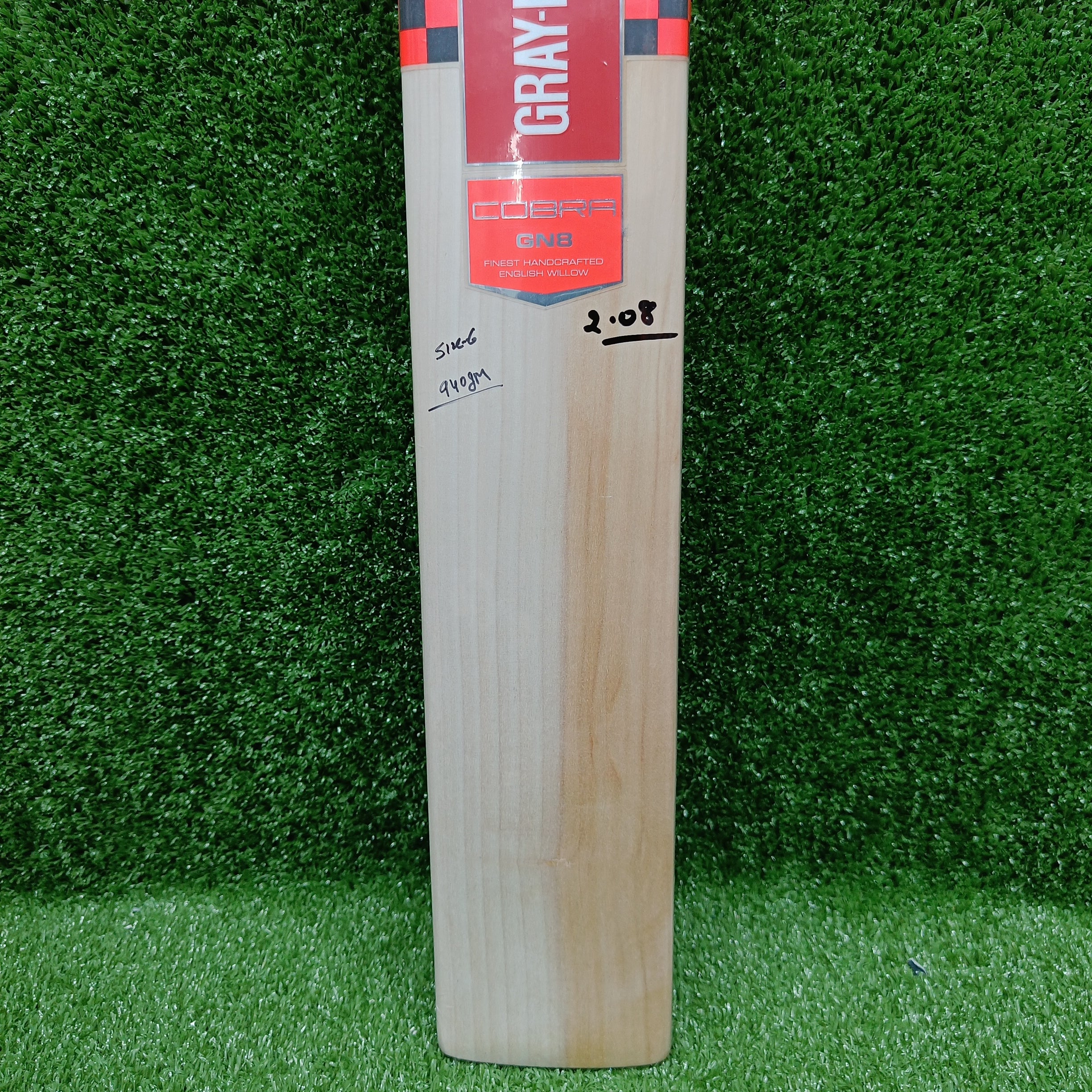 Gray-Nicolls 8 Cobra Junior / Youth English Willow Cricket Bat