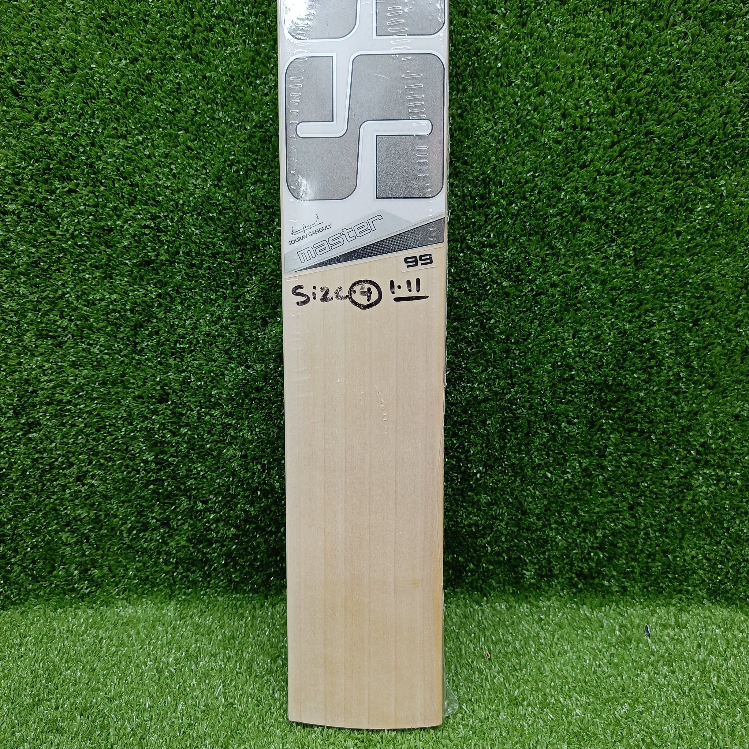 SS Master 99 Junior/Youth Cricket Bat
