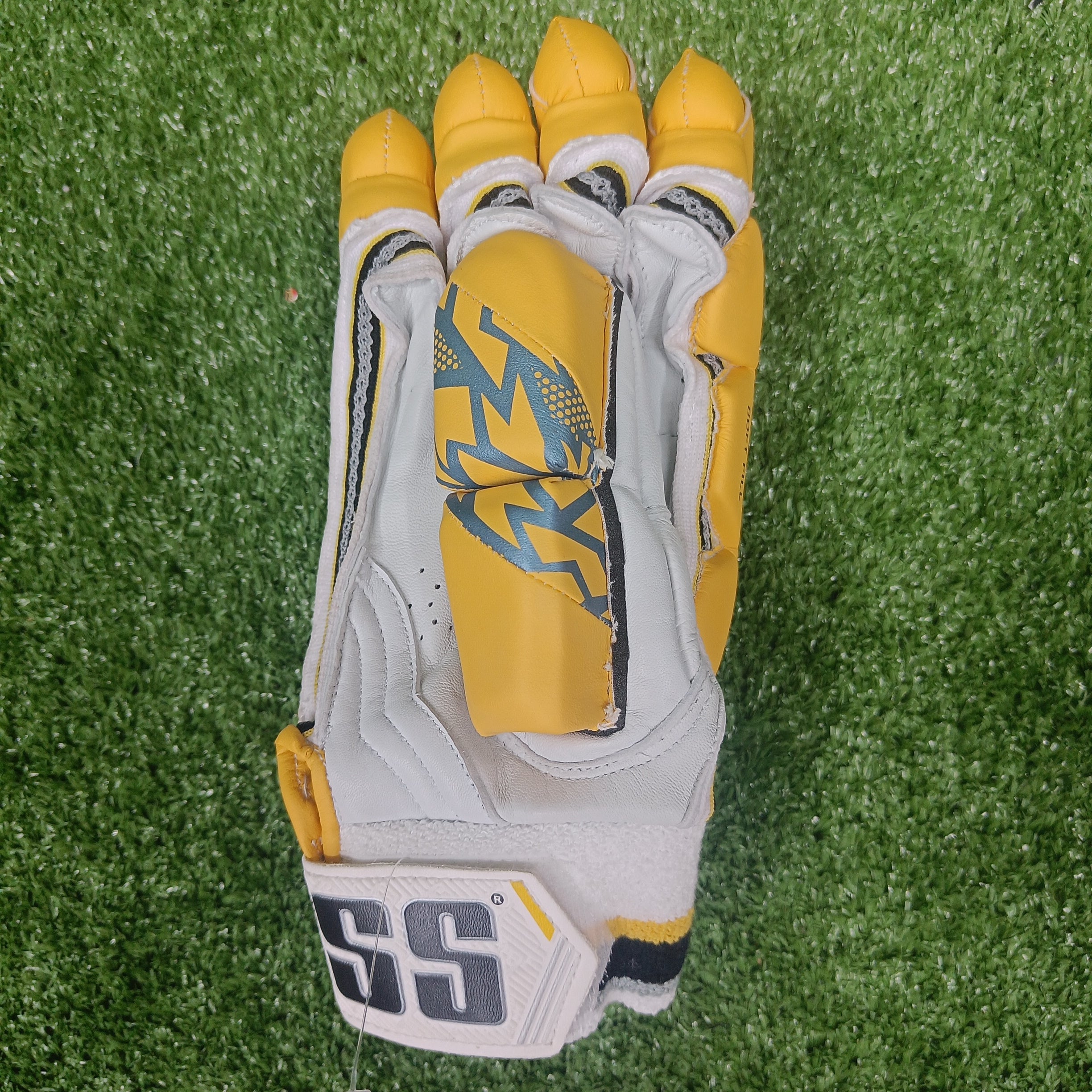 SS Super Test Chennai Super King IPL Cricket Batting Gloves 4