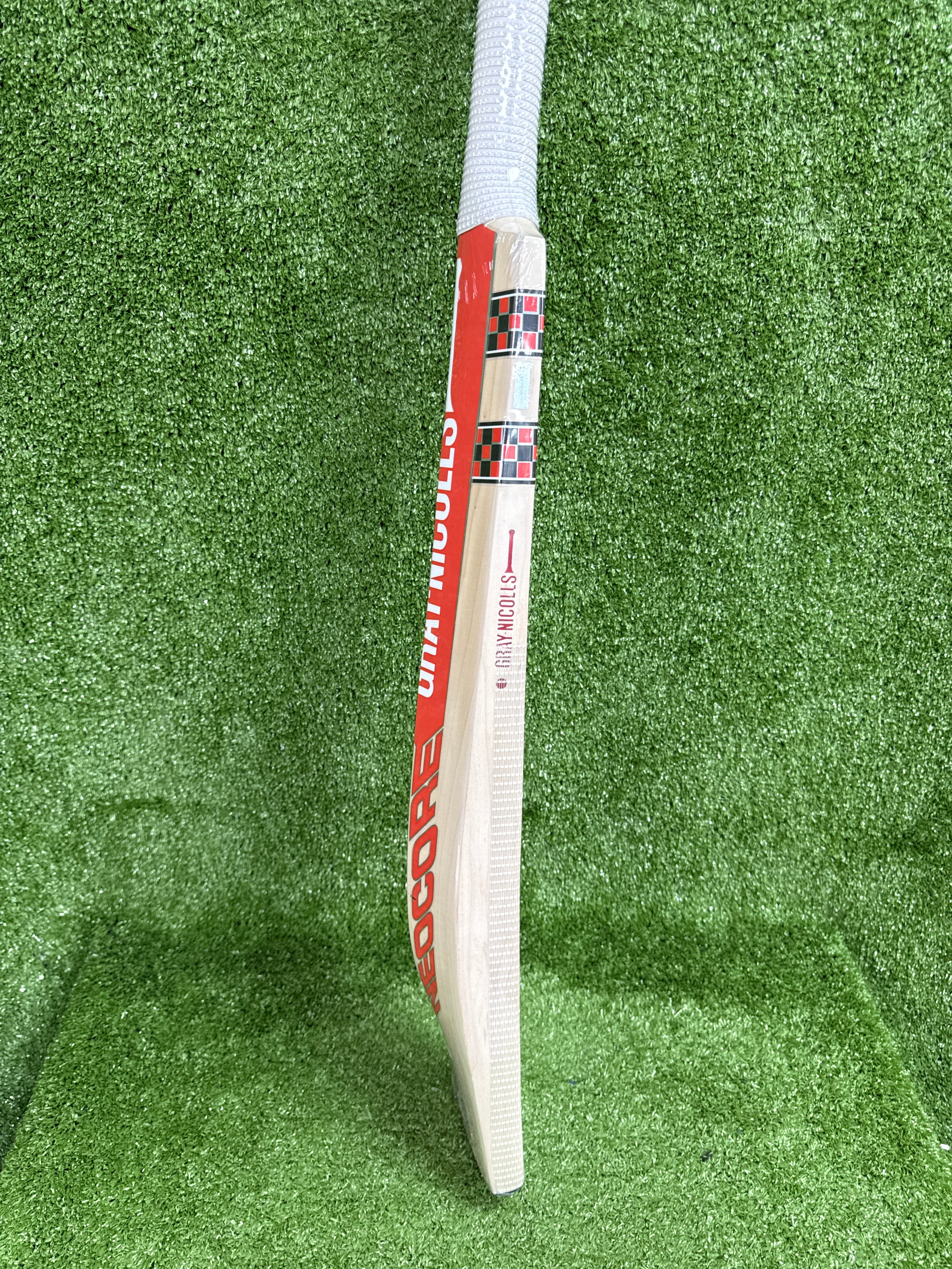 Gray-Nicolls Neocore Limited Edition Adult Cricket Bat