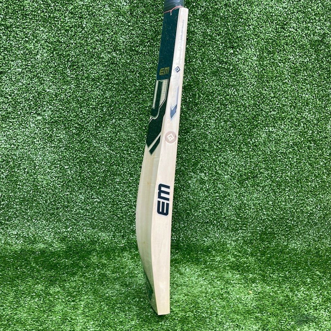 EM Maxxum 4.0 English Willow Cricket Bat
