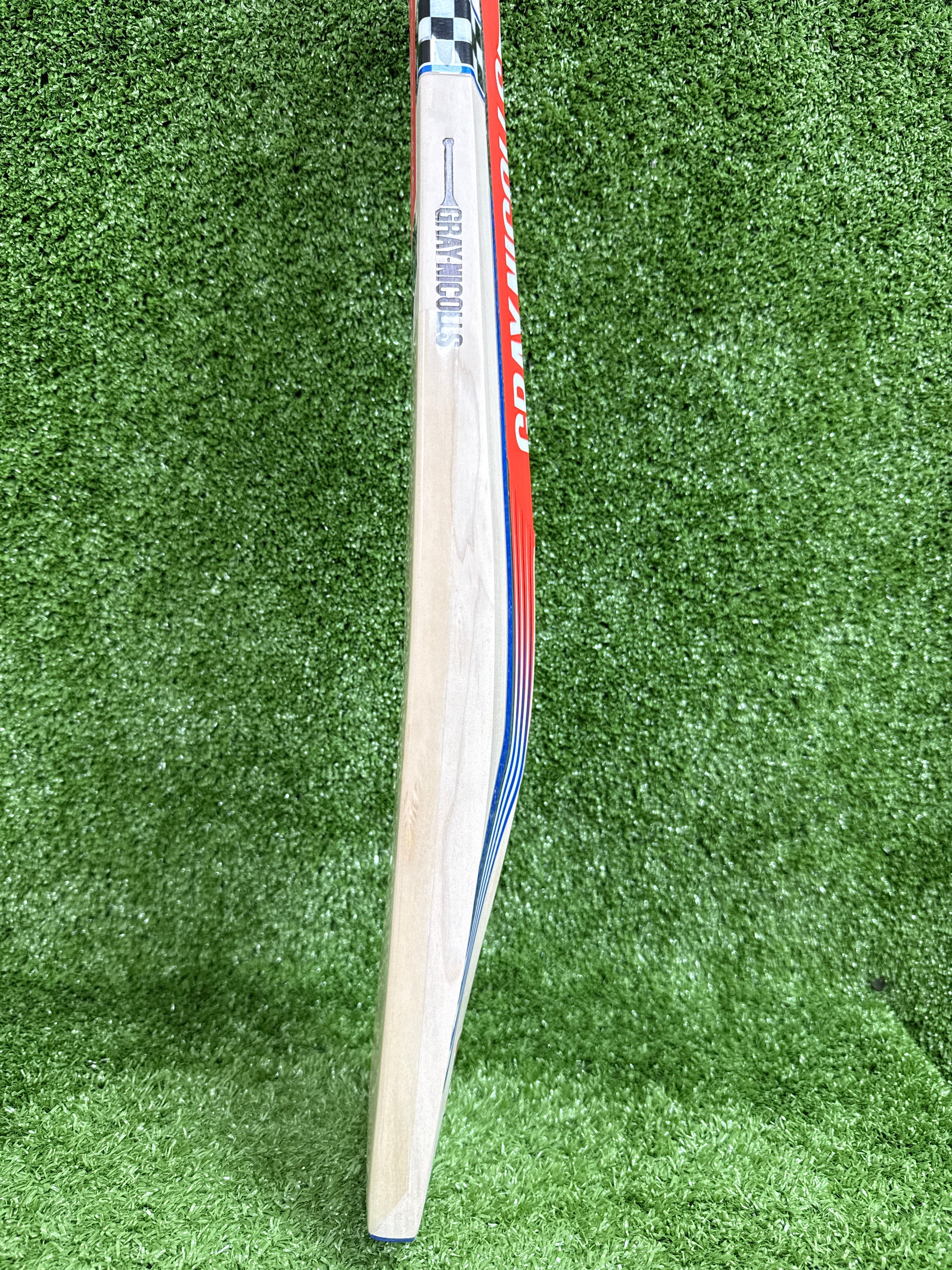Gray-Nicolls Stratos Gen 1.0 4 Star Adult English Willow Cricket Bat