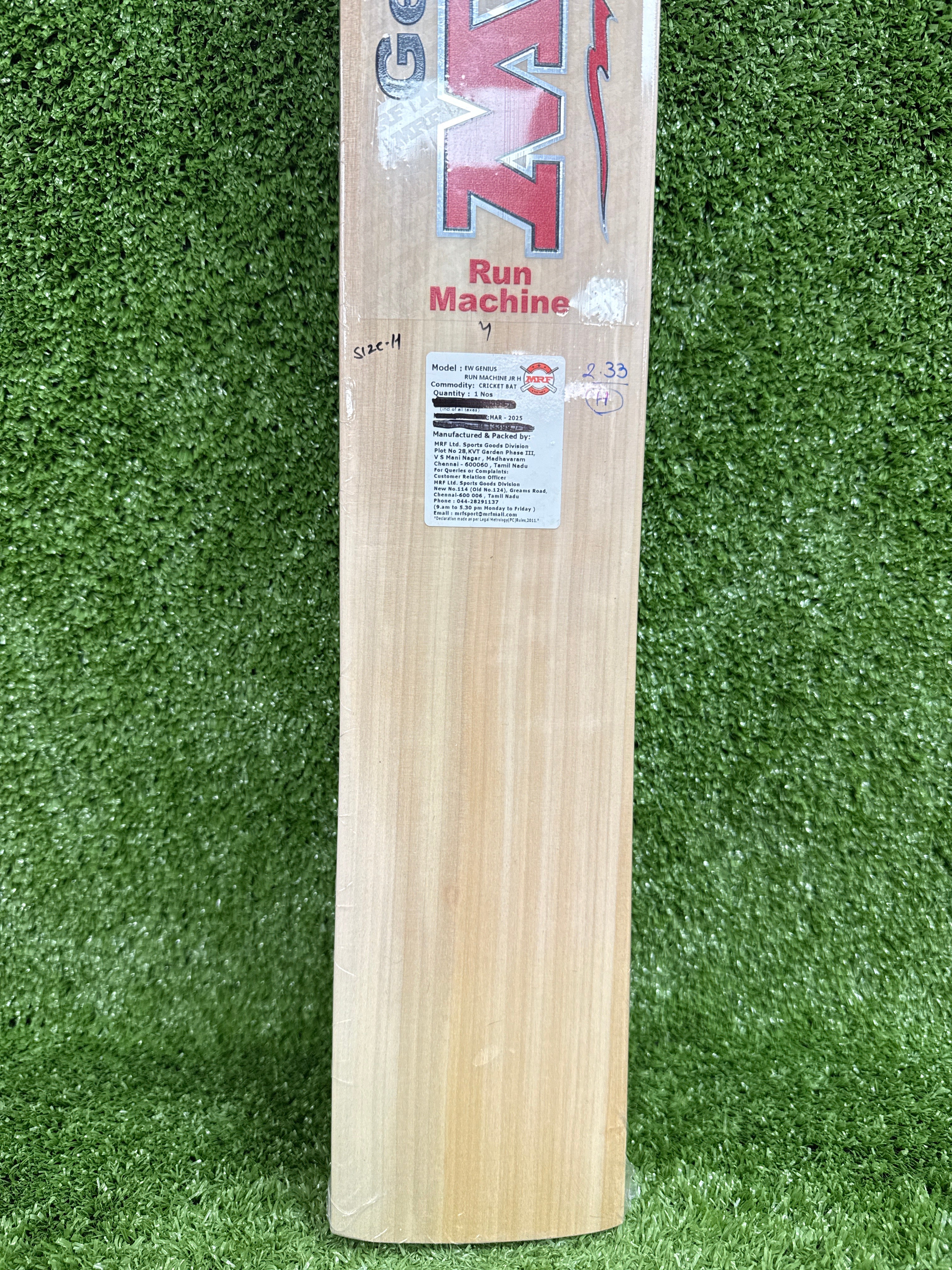 MRF Genius Run Machine Harrow Junior / Youth English Willow Cricket Bat