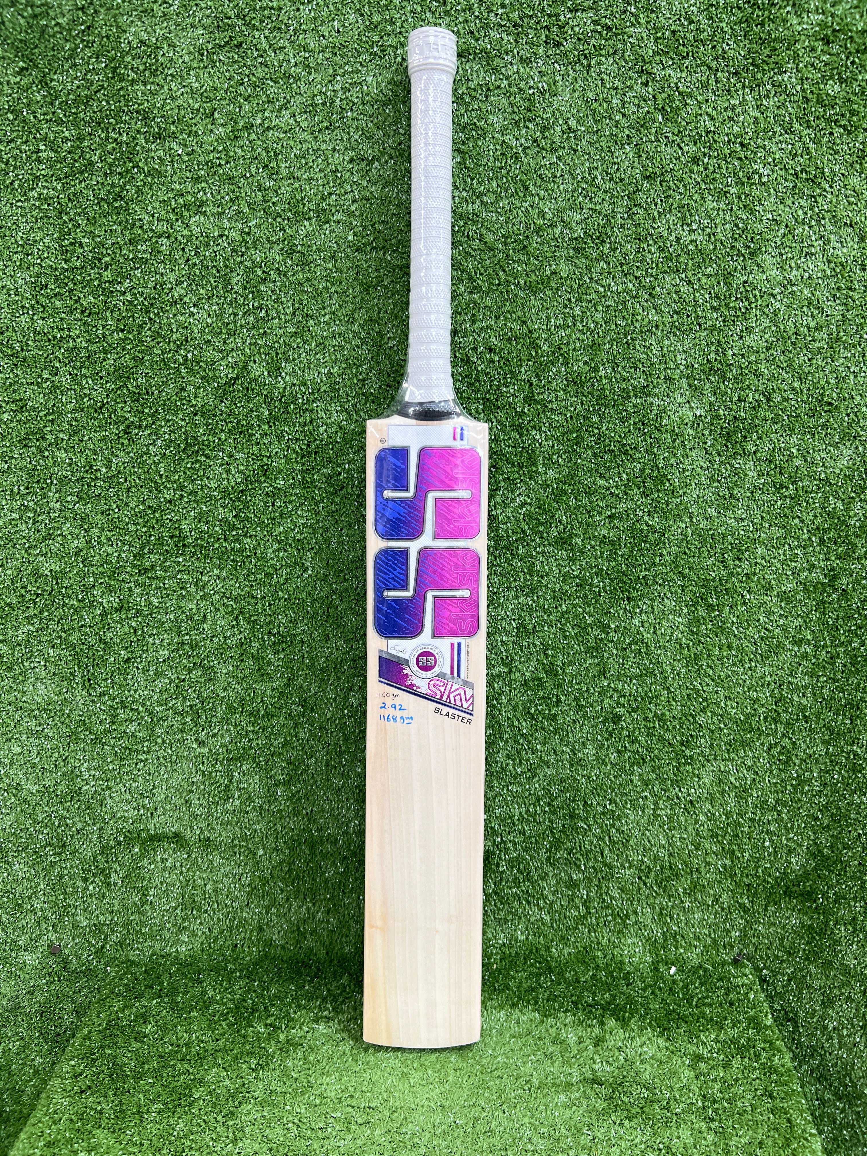 SS Sky Blaster English Willow Cricket Bat - Pink Sticker