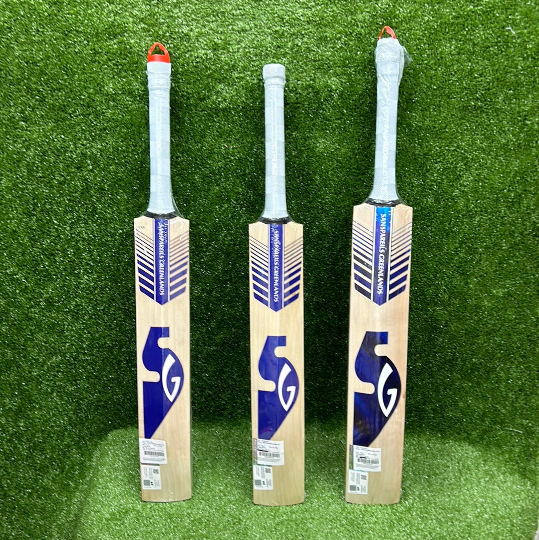 SG Triple Crown Classic Junior / Youth Cricket Bat