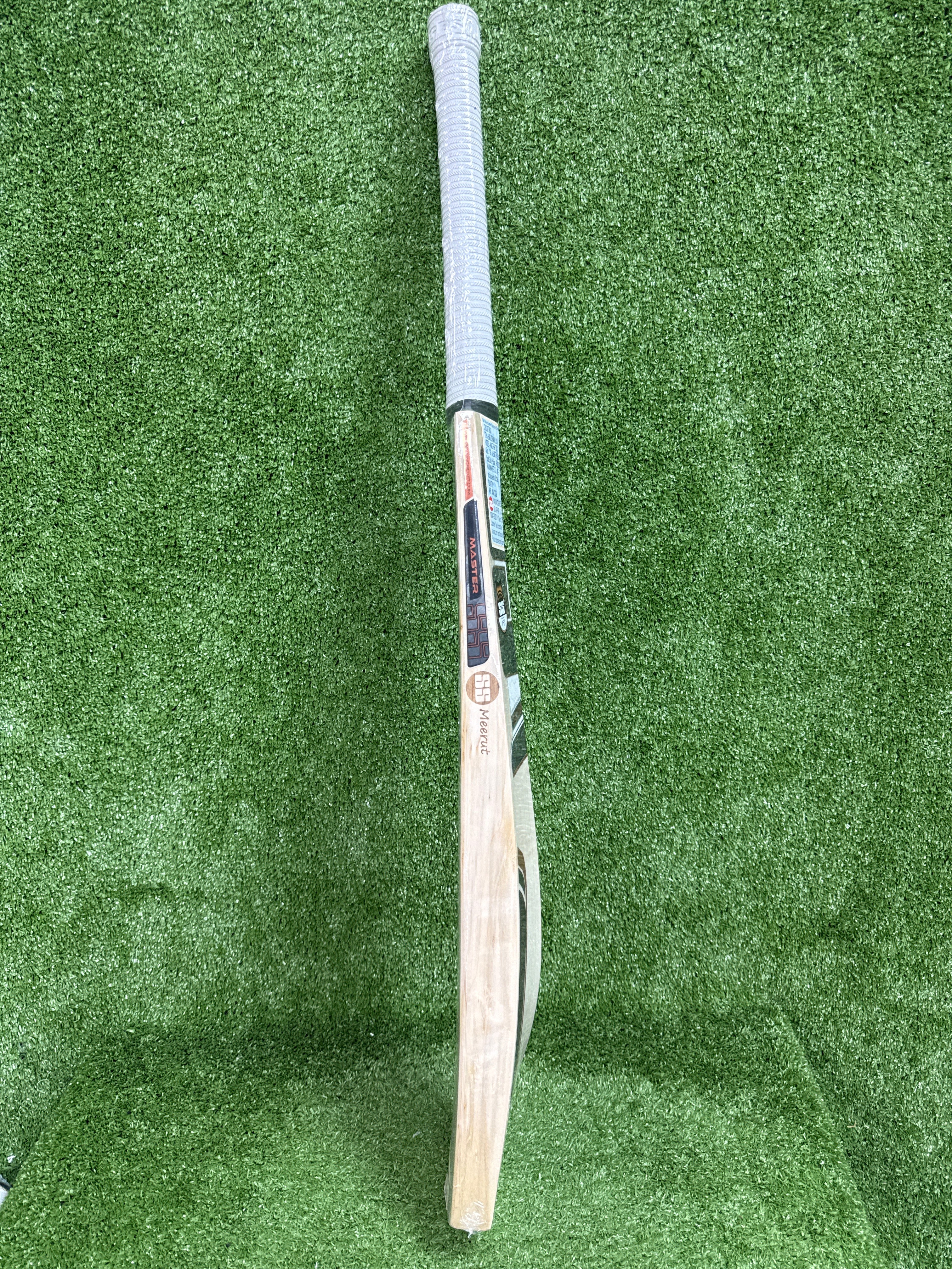 SS Master 7000 English Willow Cricket Bat Long Blade
