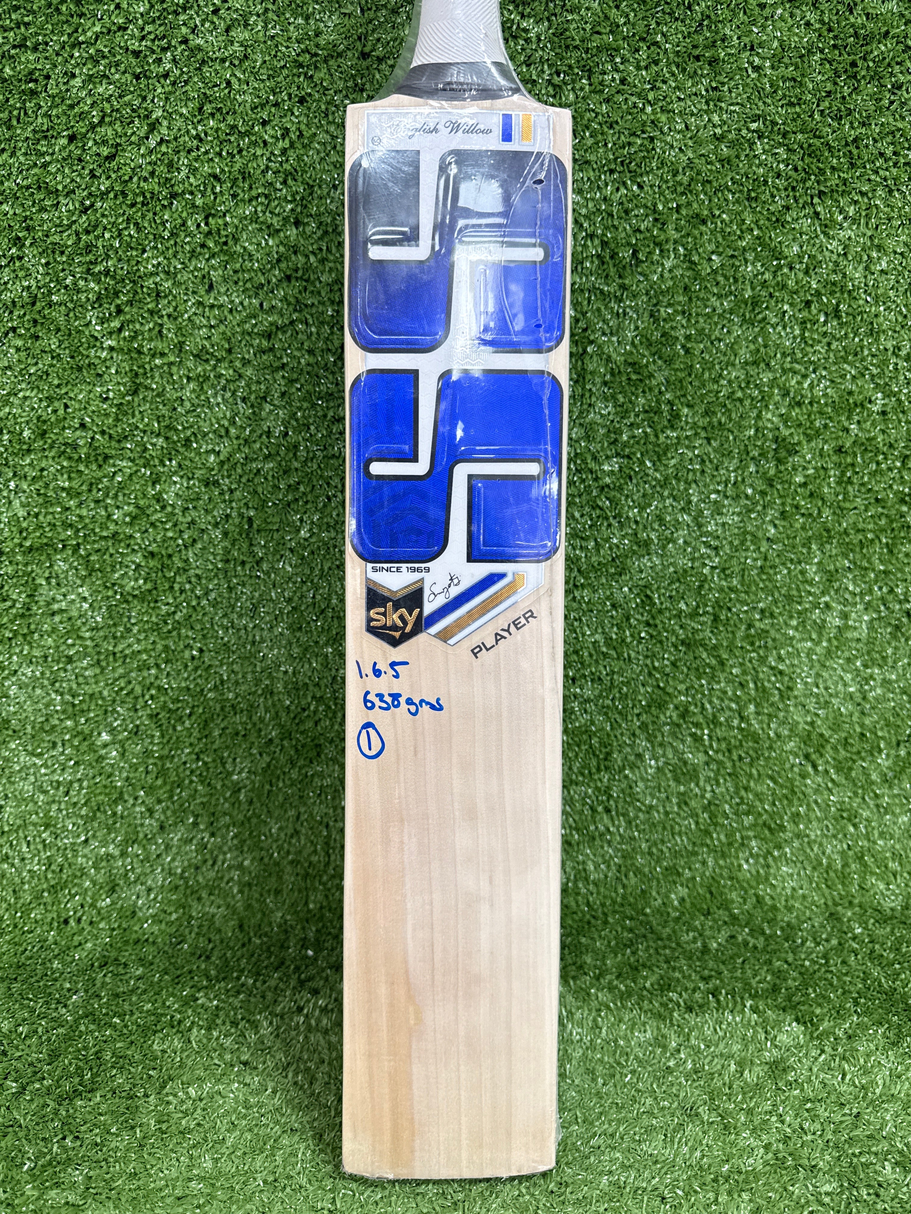 SS Sky Players Colt Junior / Youth English Willow Cricket Bat by SS - view 7 - TopCricketStore