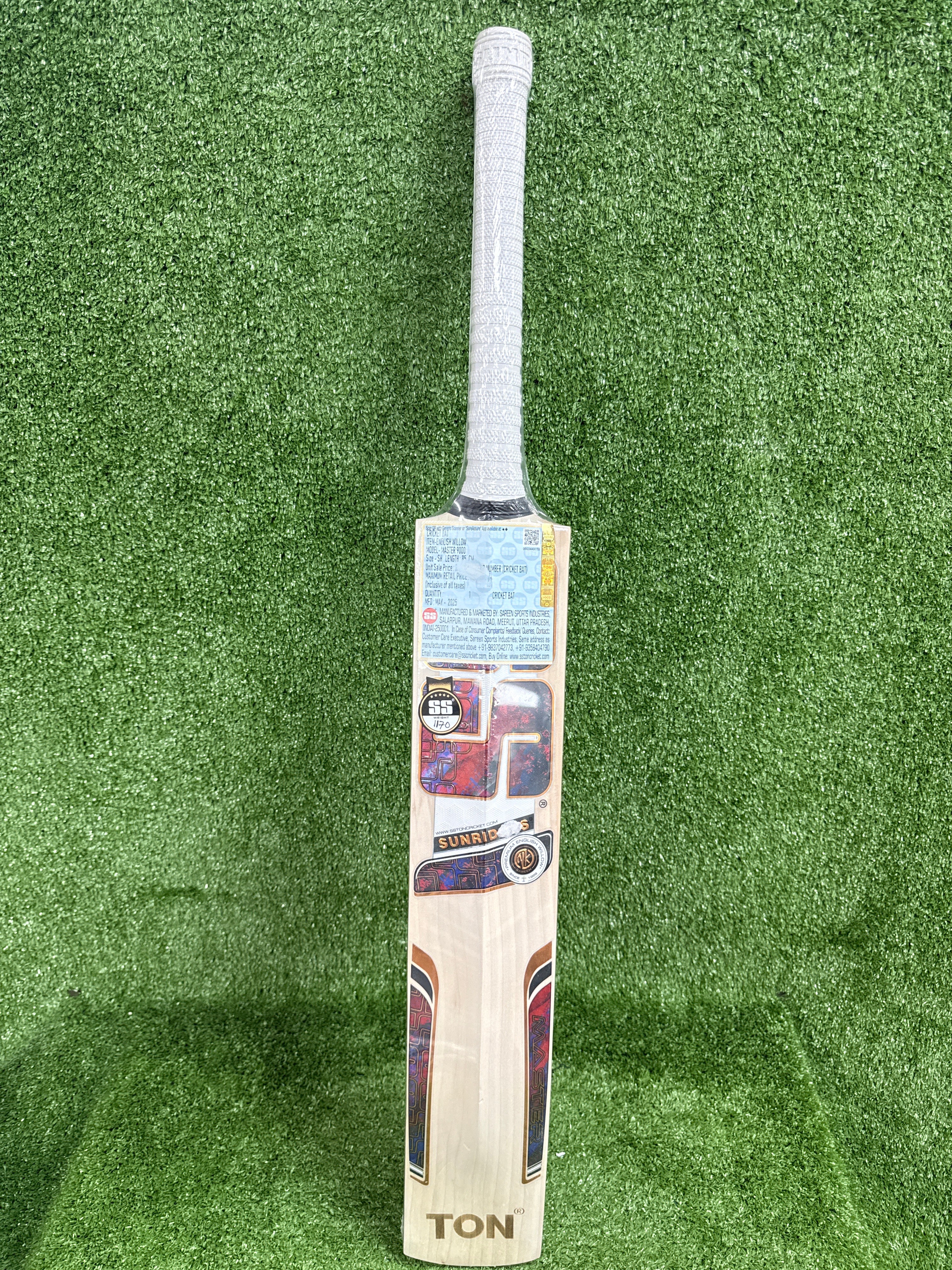 SS Master 9000 English Willow Cricket Bat