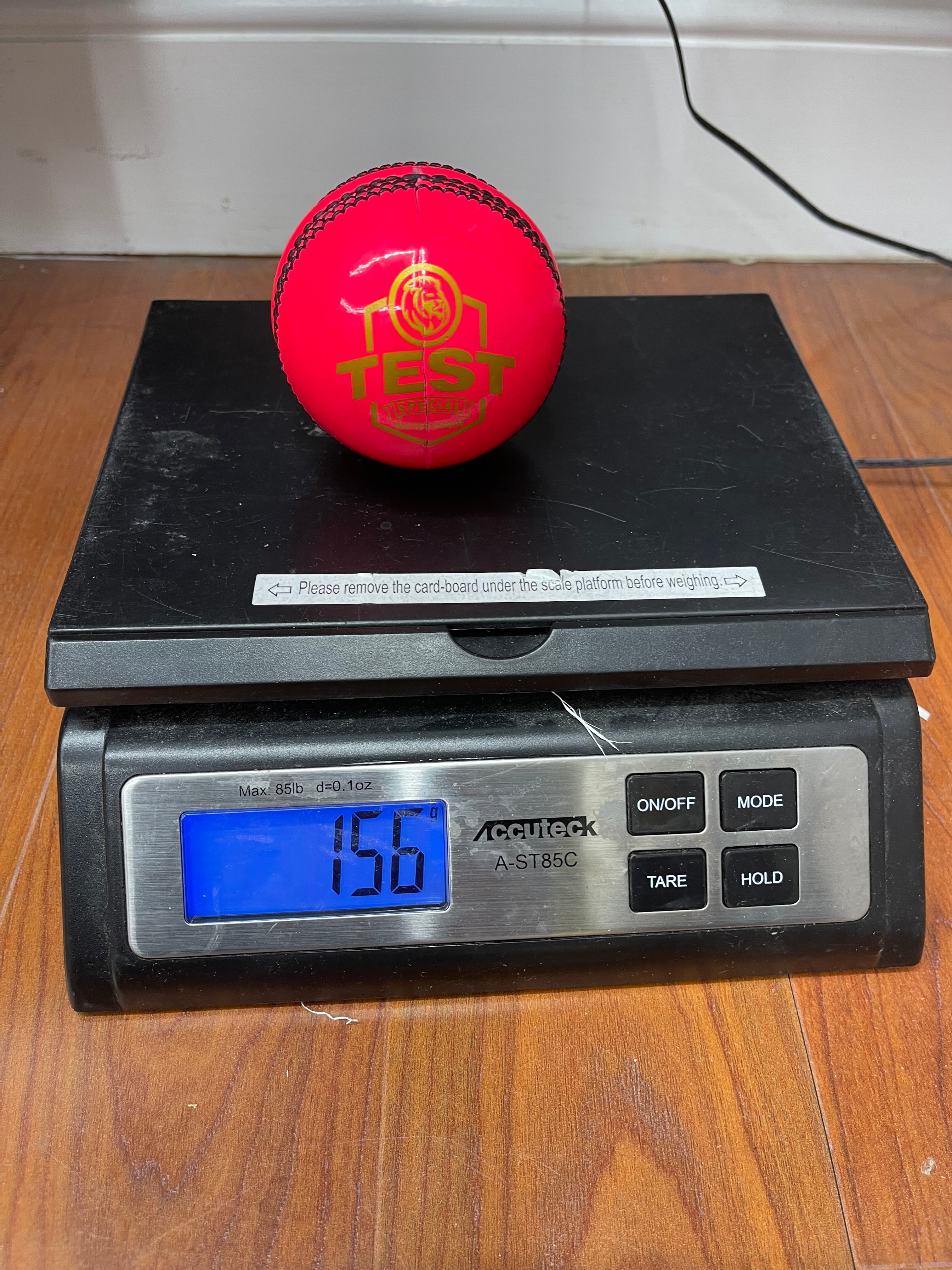 Raydn Test Pink Cricket Ball