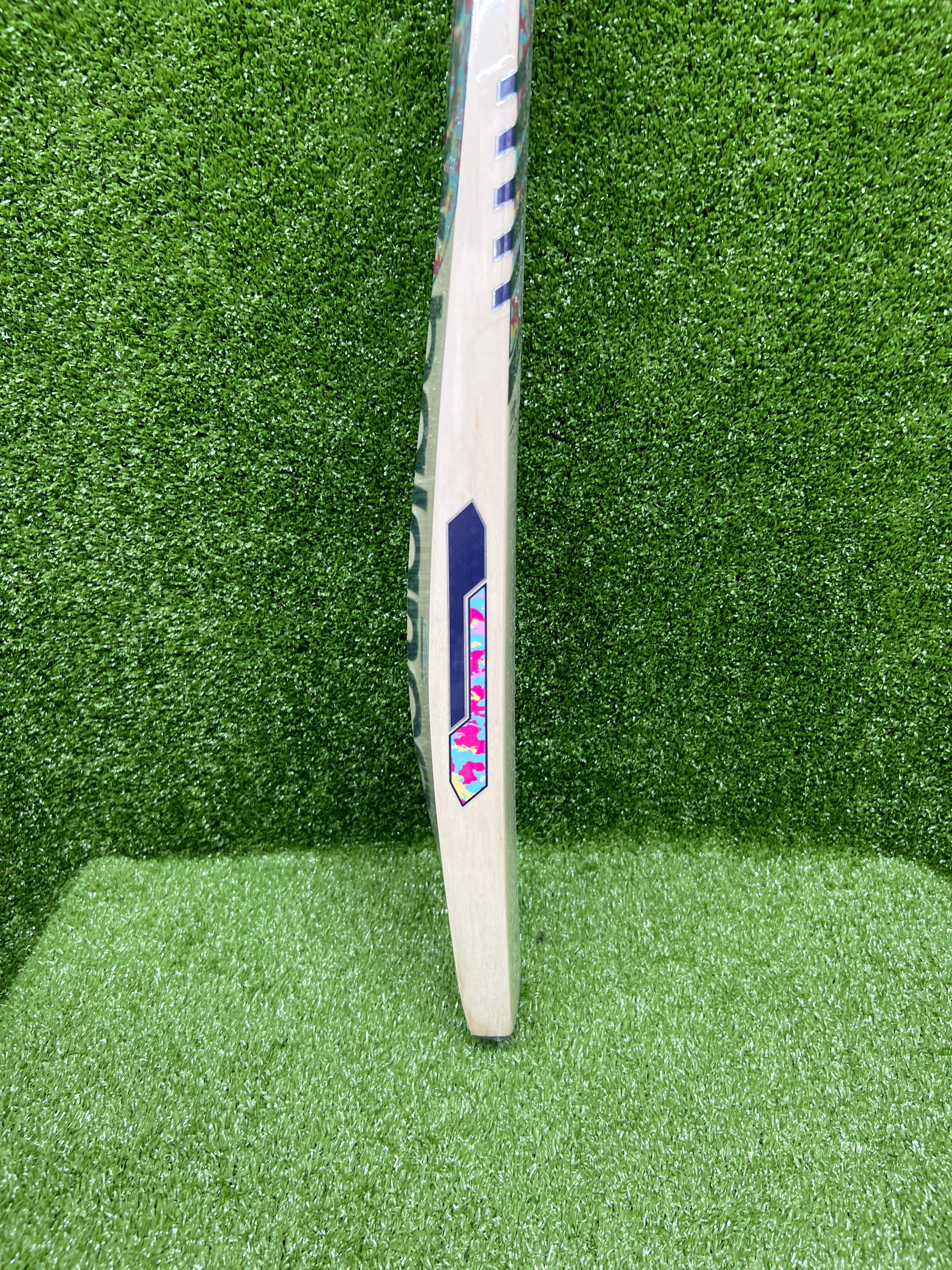 NB IND 700 English Willow Cricket Bat by NB - close-up detail - TopCricketStore