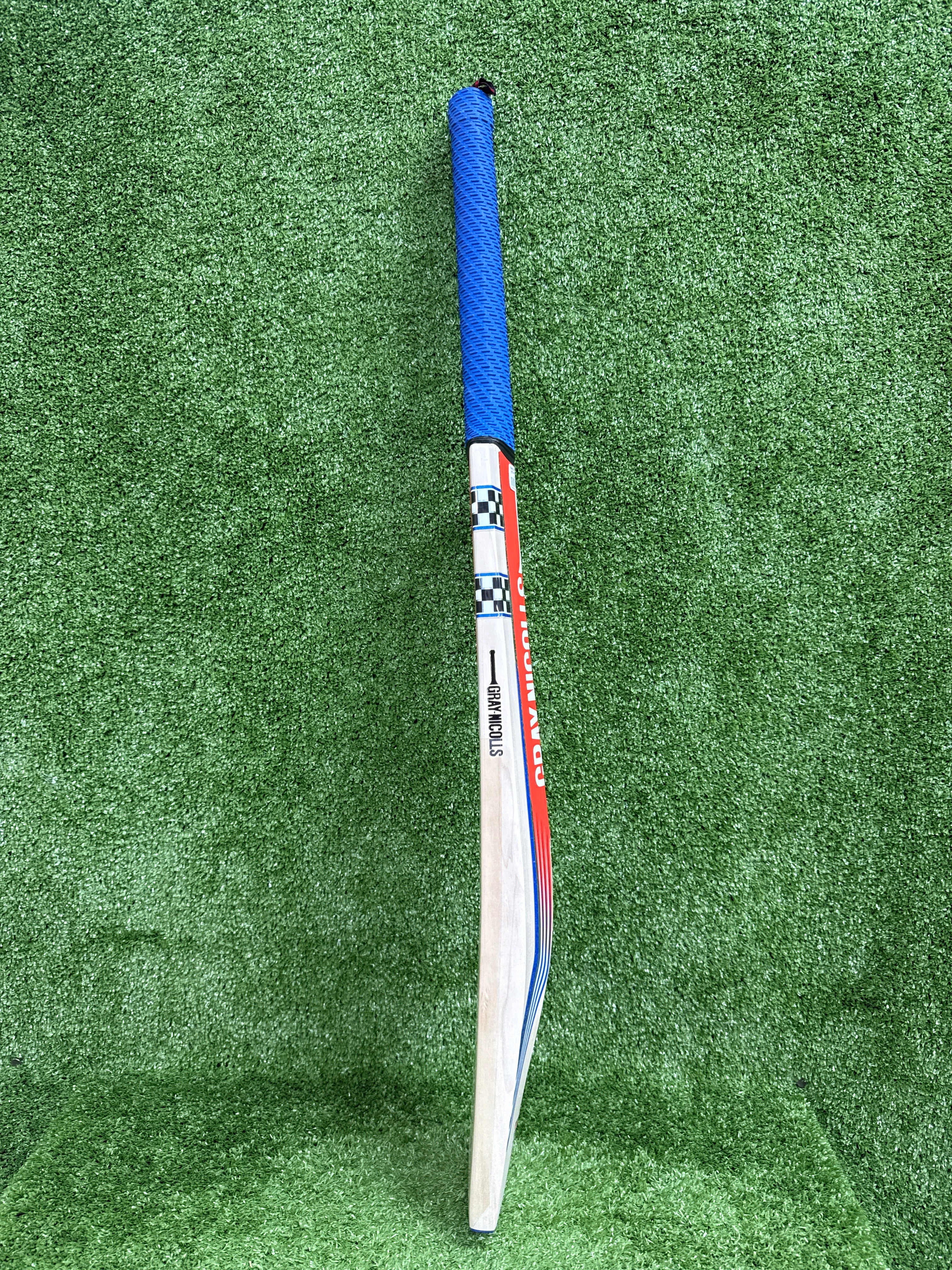 Gray-Nicolls Stratos Gen 1.0 4 Star Adult English Willow Cricket Bat