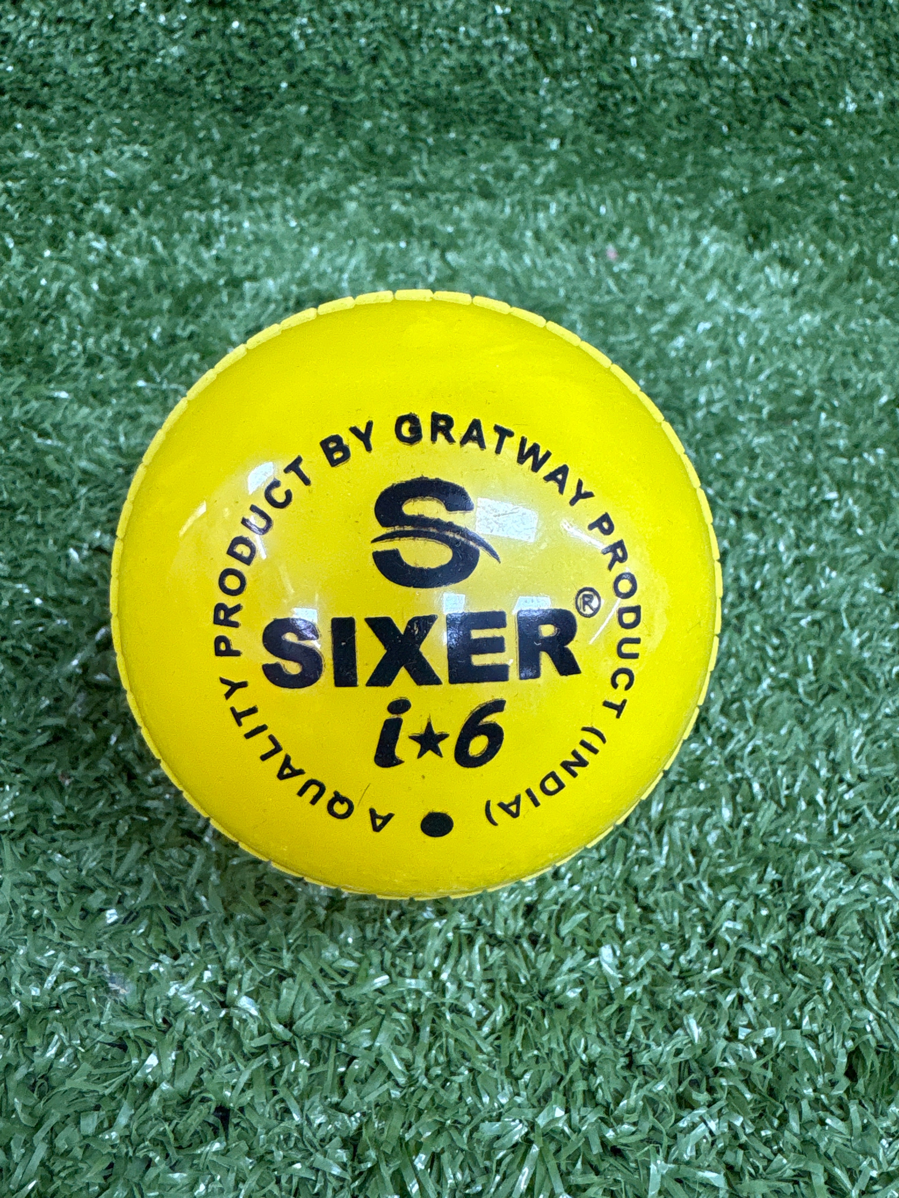 Sixer Windball I6 Cricket Rubber Ball (120 Grams)
