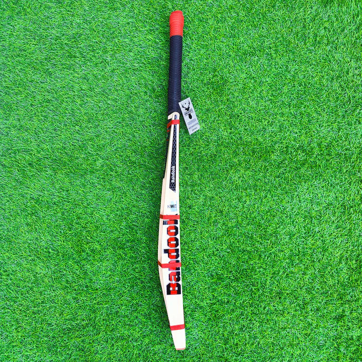 Bandook Player Edition Scoop Cut Kashmir Willow Hard Tennis Bat