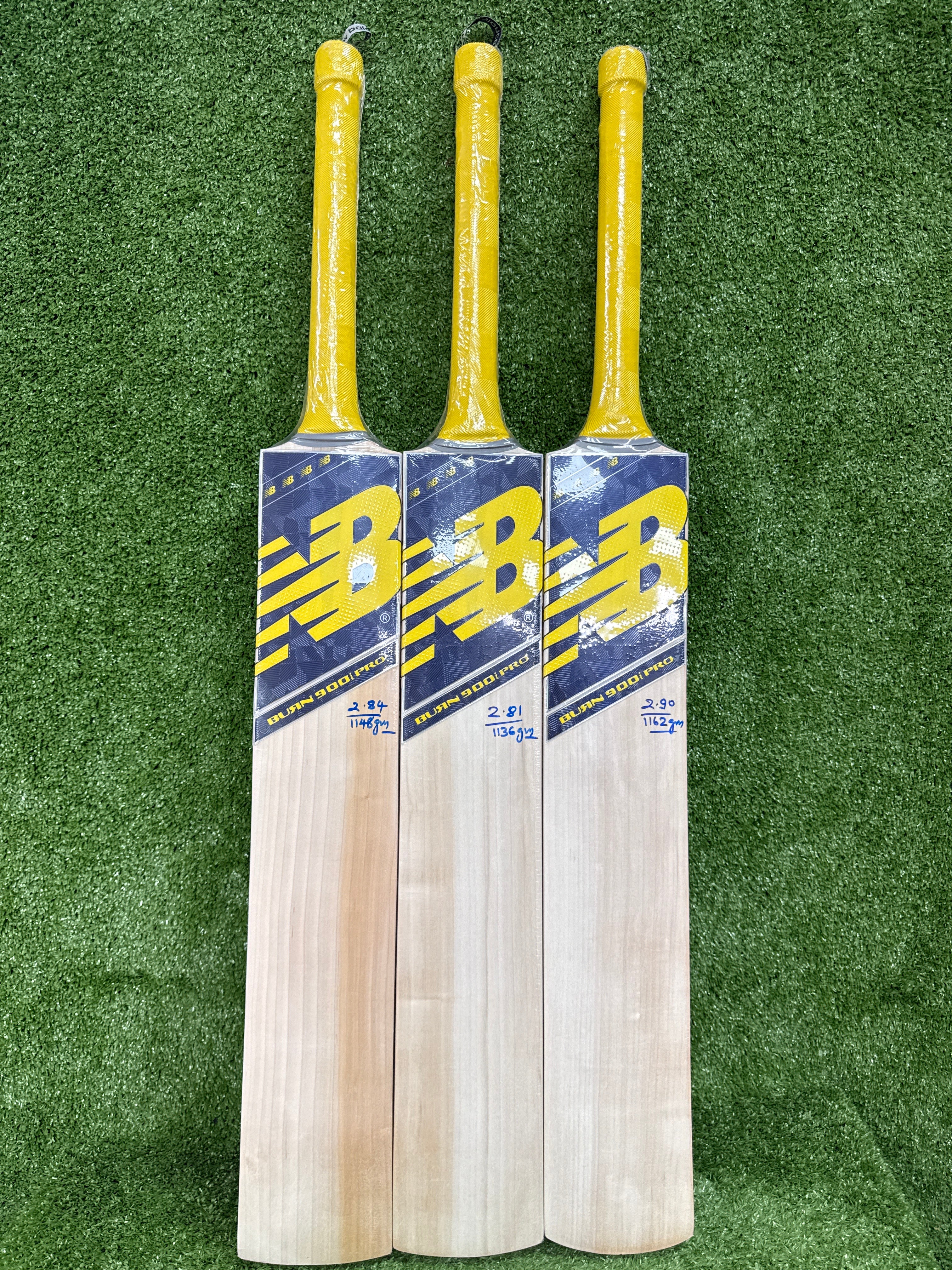 NB Burn 900i Pro Adult Cricket Bat