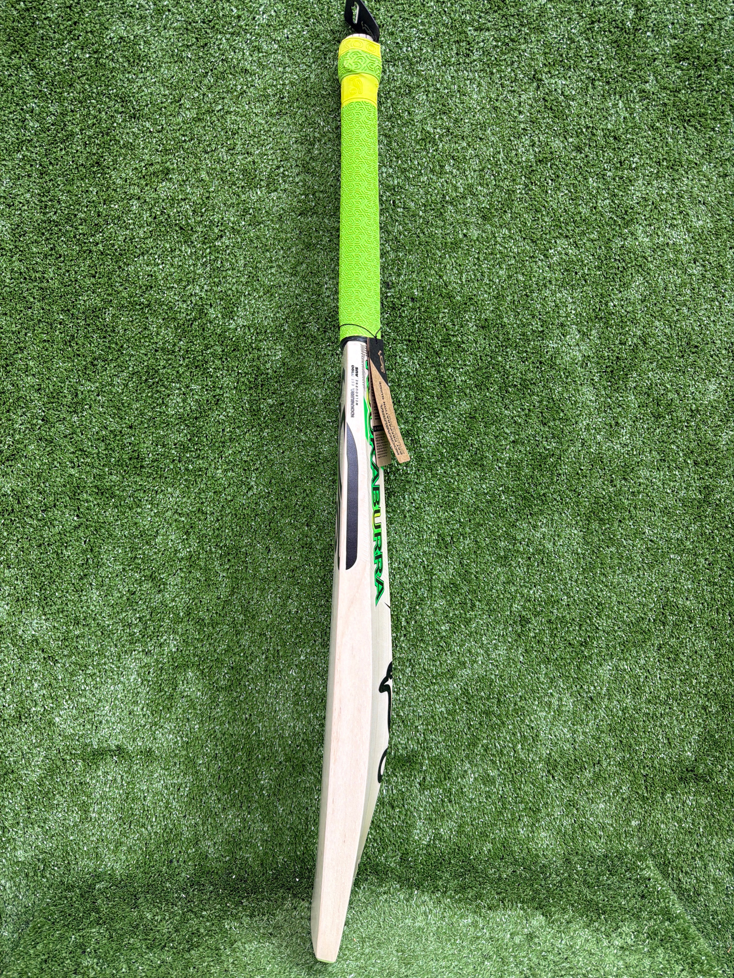 Kookaburra Kahuna 5.1 Legend English Willow Cricket Bat