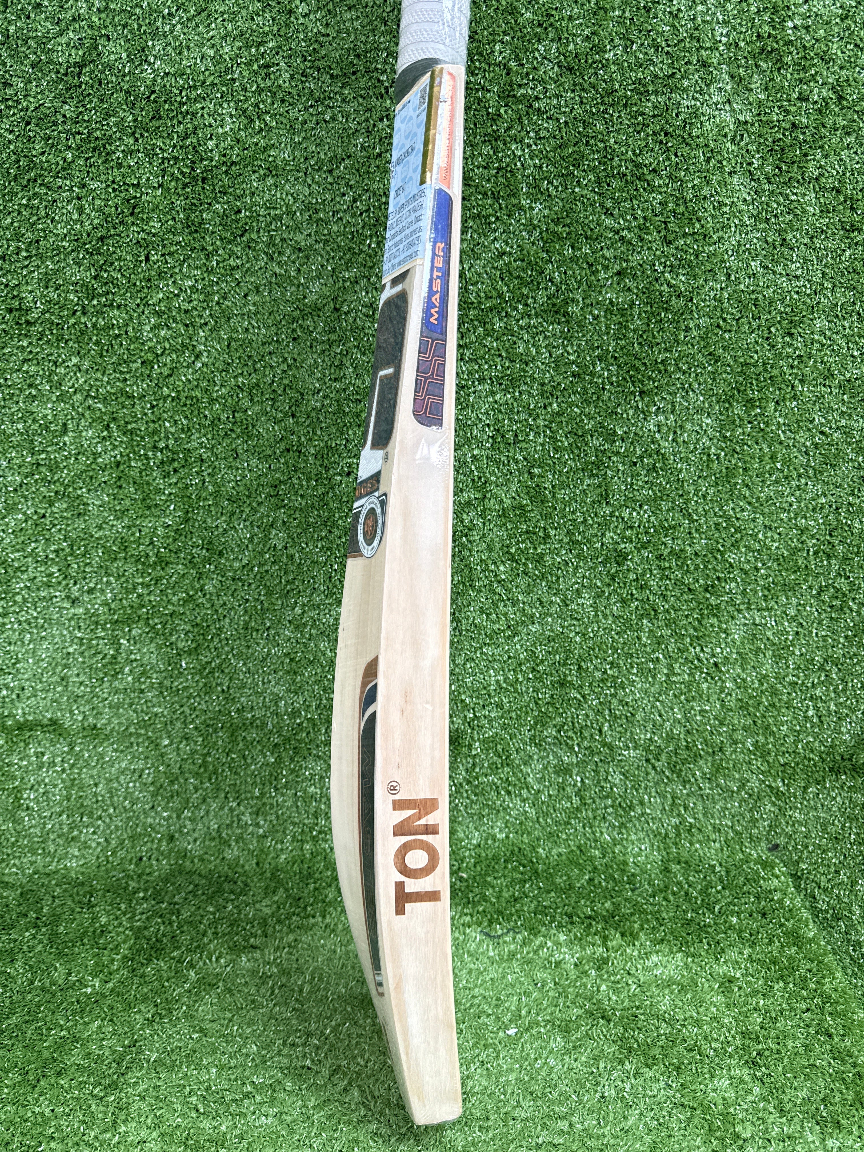 SS Master 5000 English Willow Cricket Bat