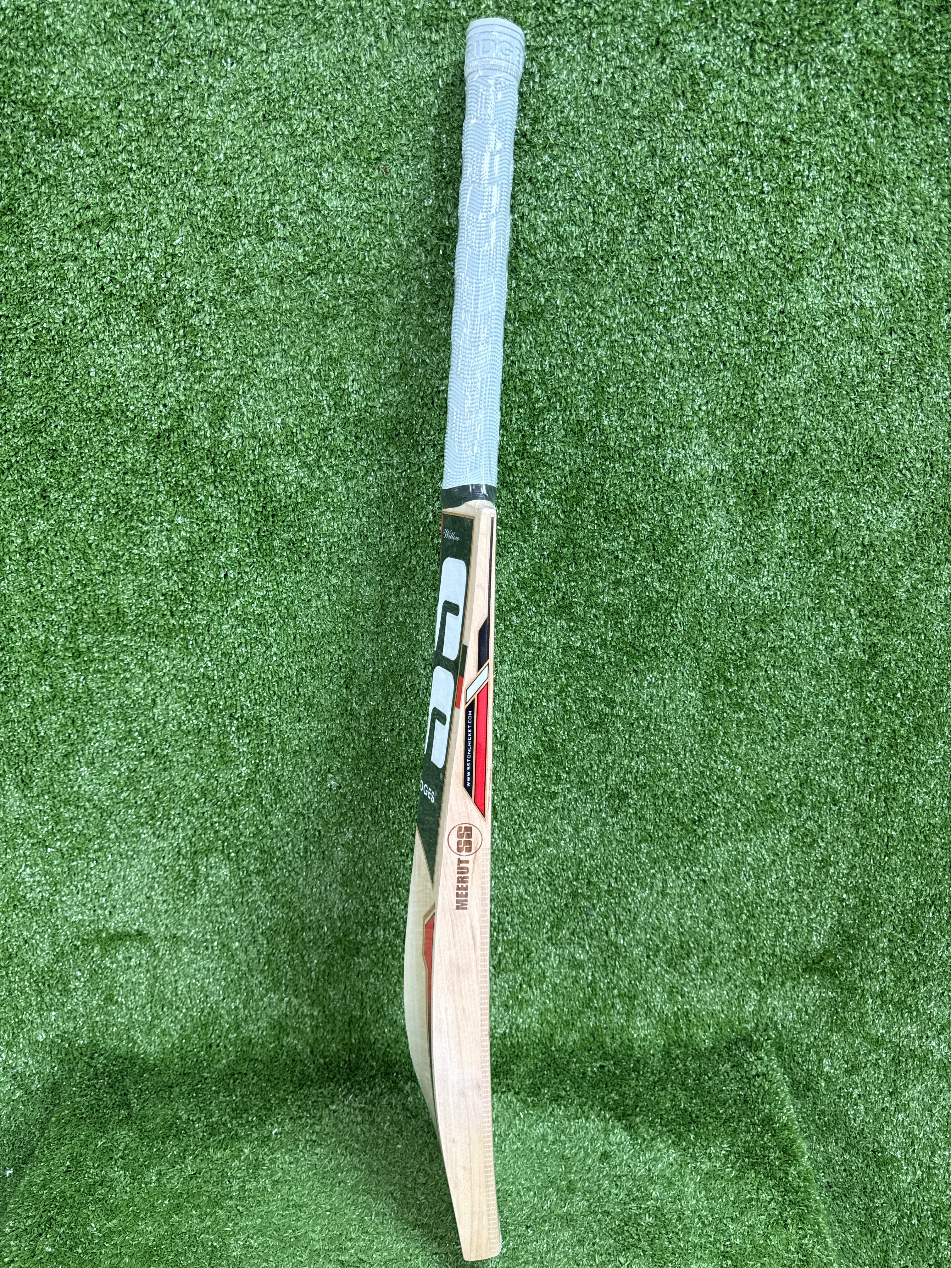 SS Vintage Player Grade 1 Kashmir Willow Cricket Bat (Short Handle)