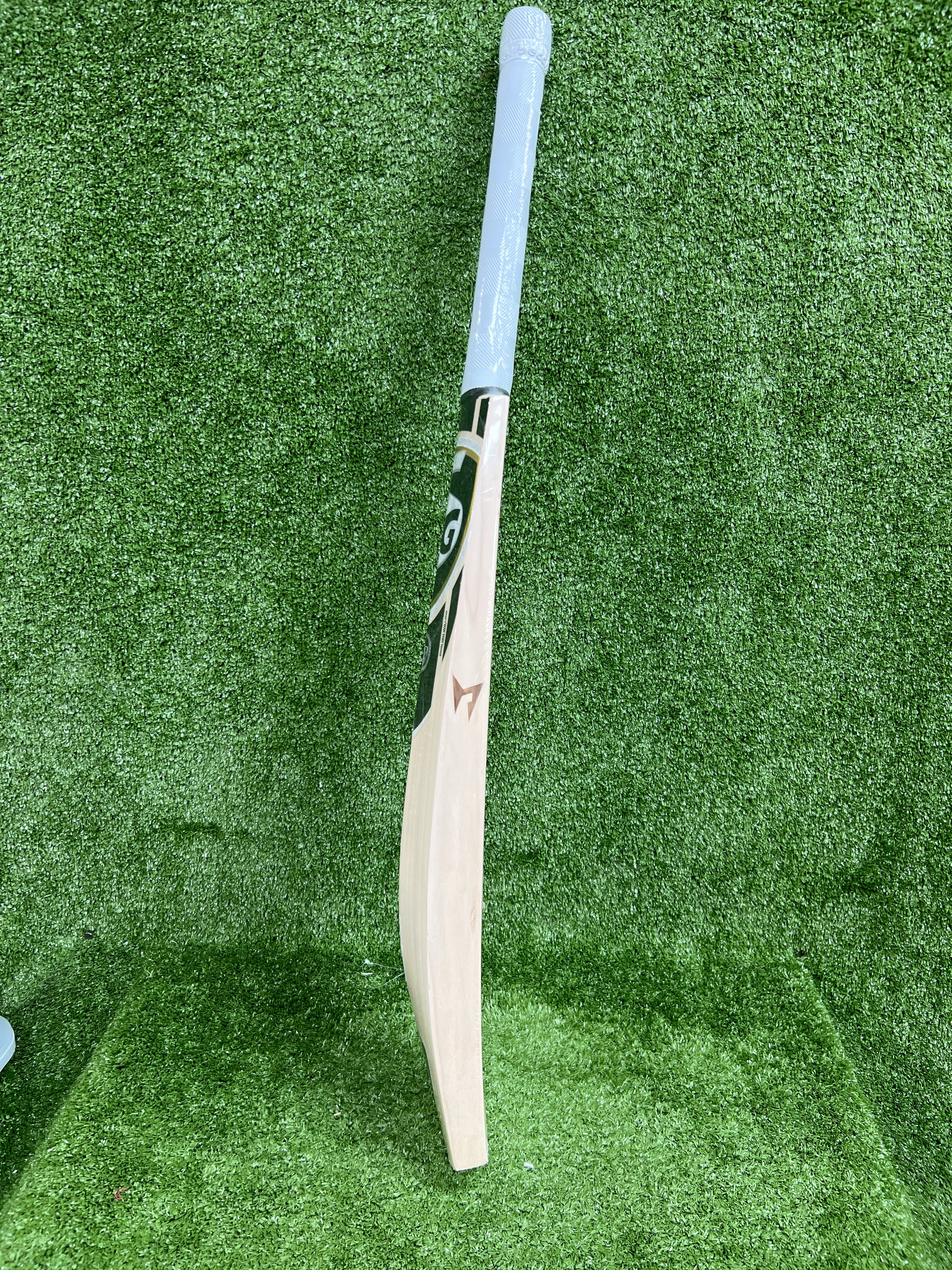 SG Hardik Pandya HP 33 Original Players Cricket Bat