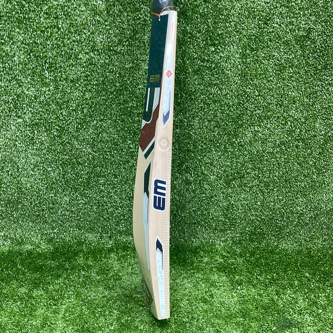 EM Maxxum 3.0 Kashmir Willow Cricket Bat