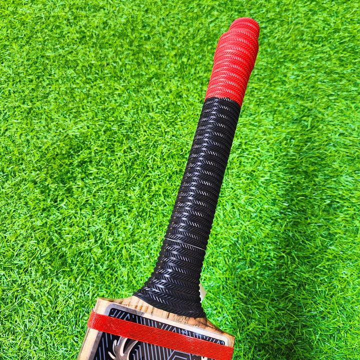 Bandook Burn Edition - Players Edition Scoop Bats (2 holes, 4 Scoops - 34.5 Inches Height)