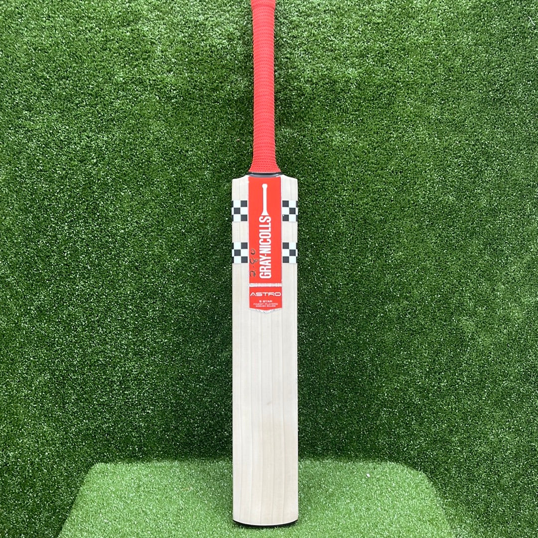 Gray-Nicolls Astro 5 Star Adult Cricket Bat