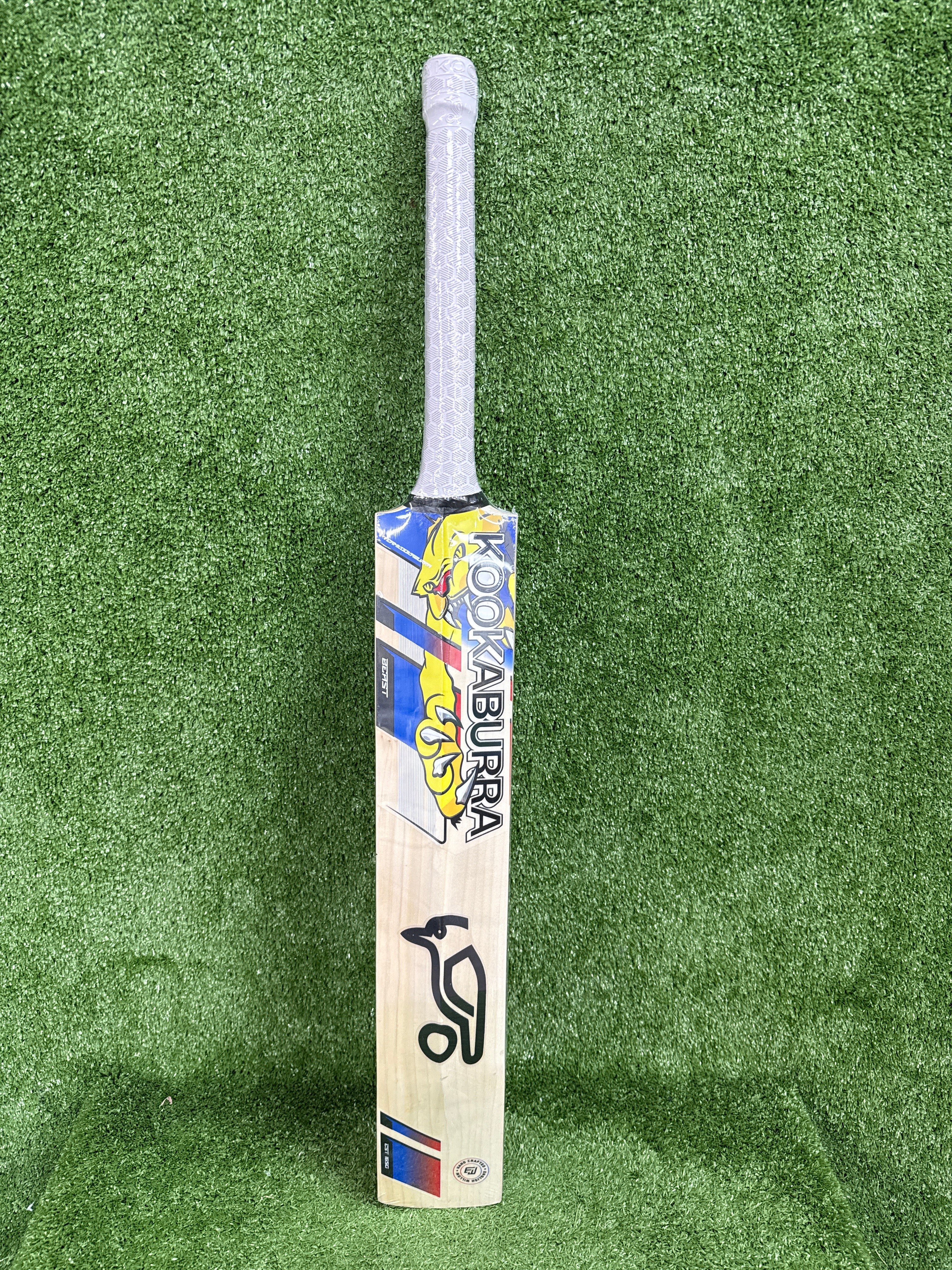 Kookaburra Beast Pro 4.0 English Willow Cricket Bat