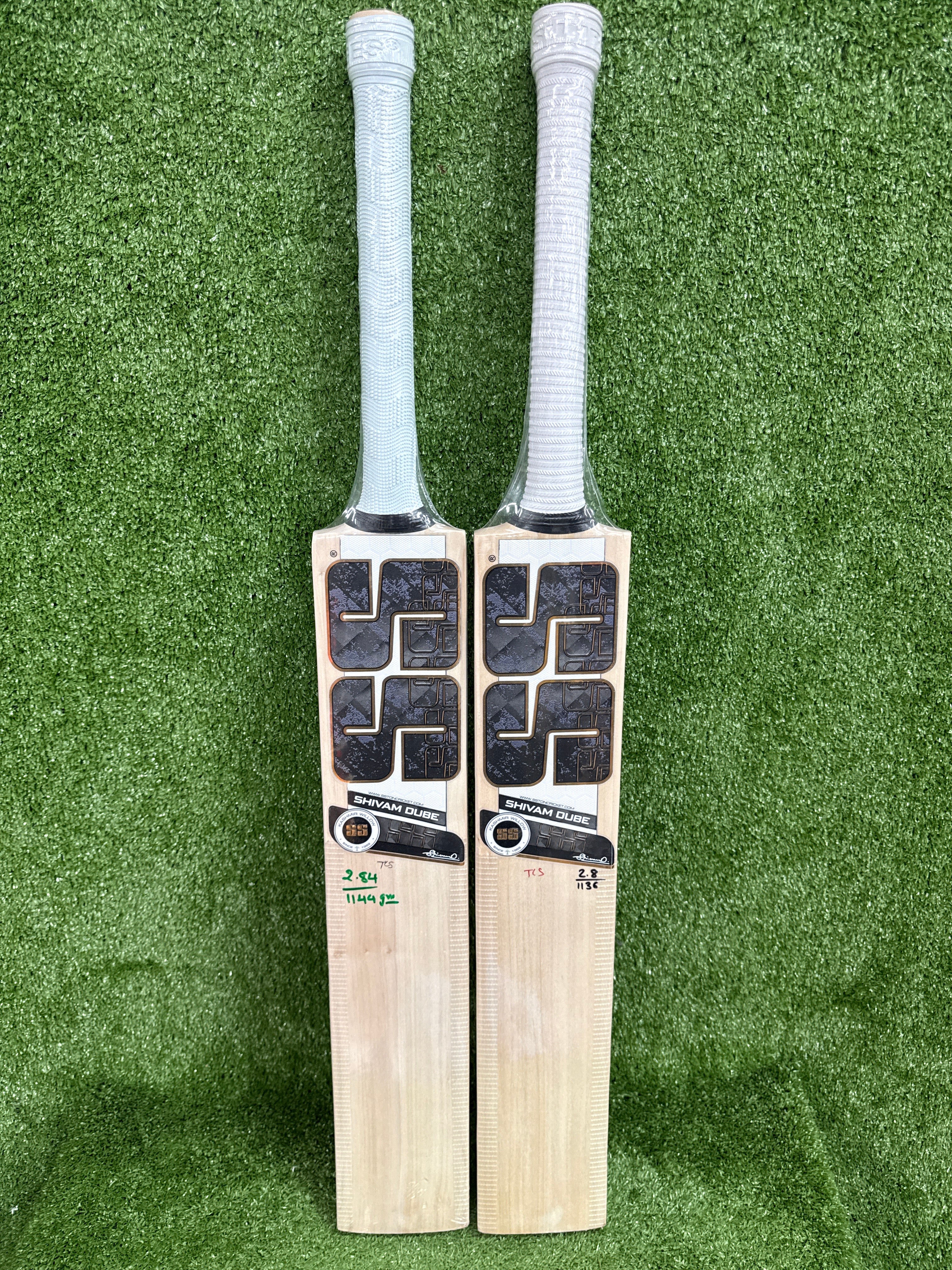 SS Shivam Dube Player Profile Kashmir Willow Cricket Bat (Short Handle)