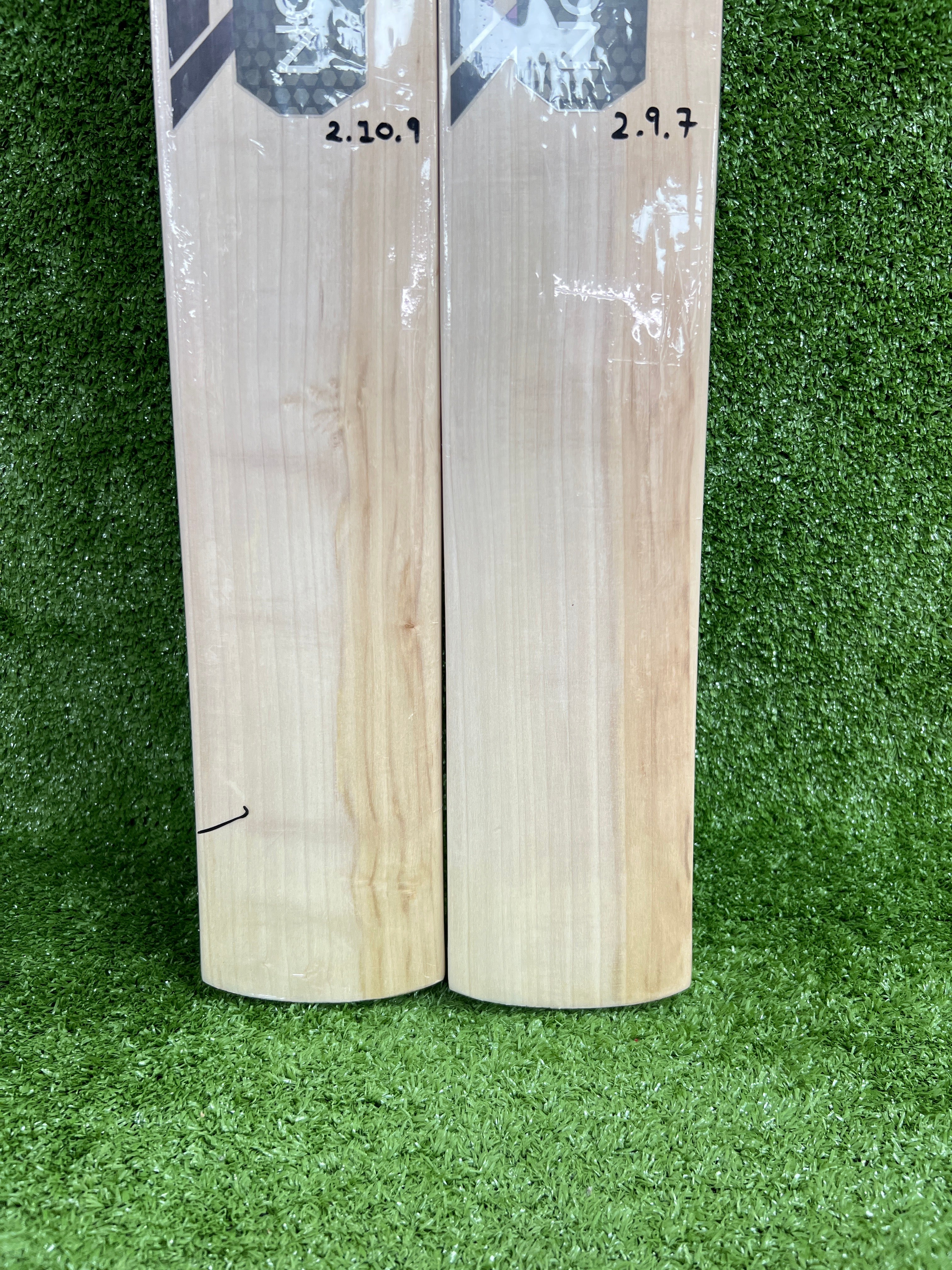 Raydn Grade 1 SKY Profile English Willow Cricket Bat