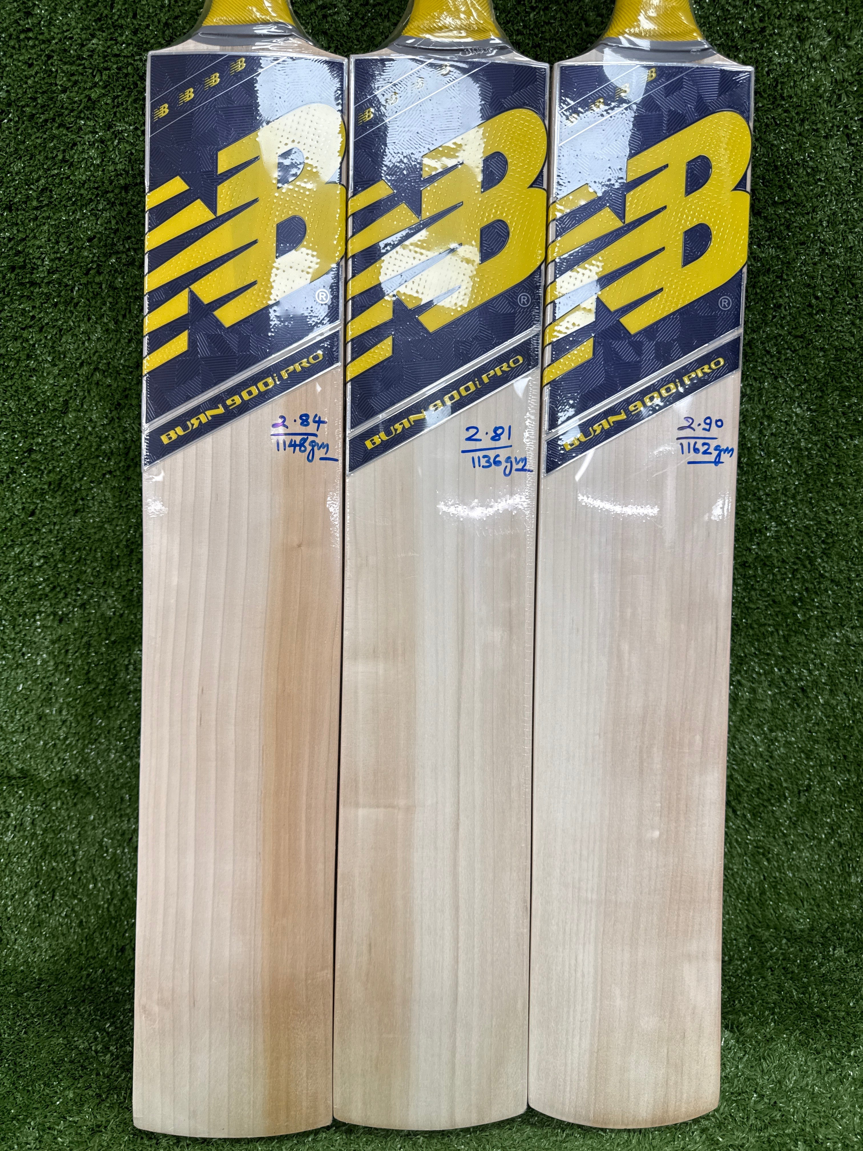 NB Burn 900i Pro Adult Cricket Bat