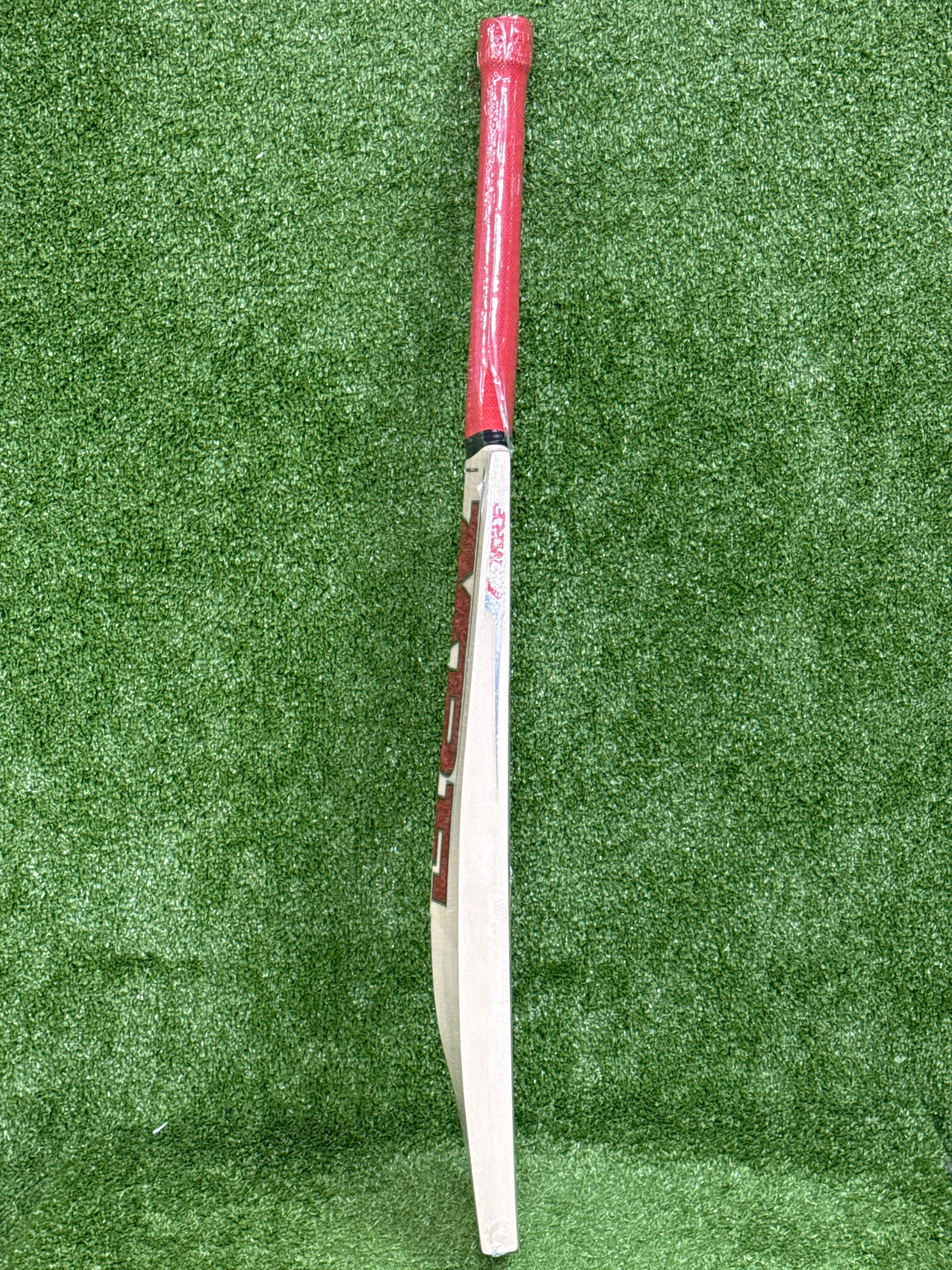 MRF Genius Chase Master Harrow English Willow Cricket Bat