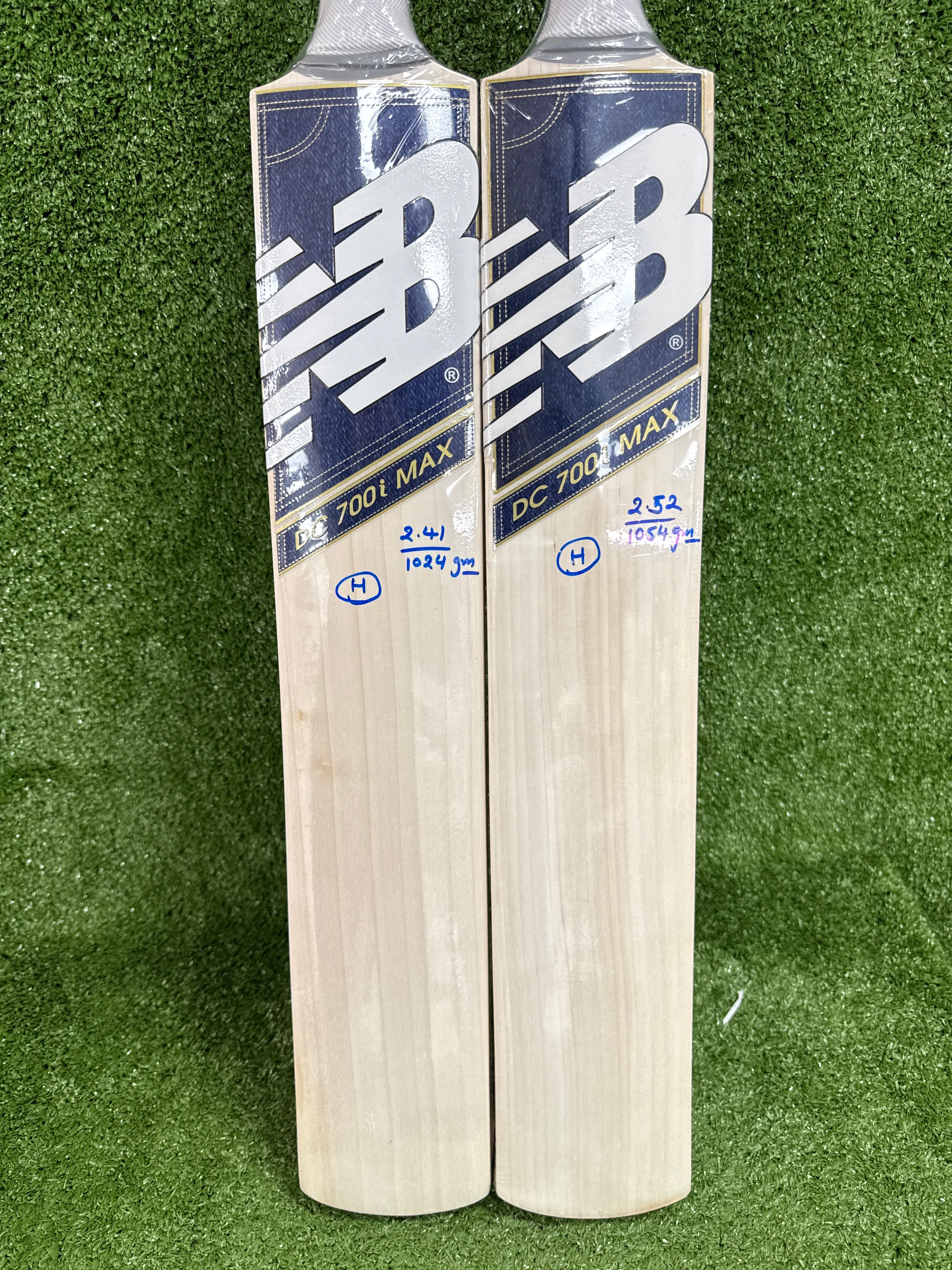 NB DC 700i Max Youth Harrow English Willow Cricket Bat