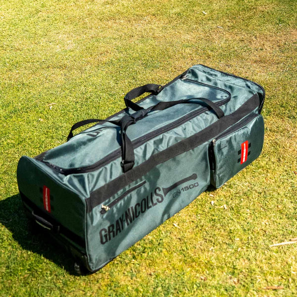 GN 1500 WHEELIE Cricket Kit Bag (Black)