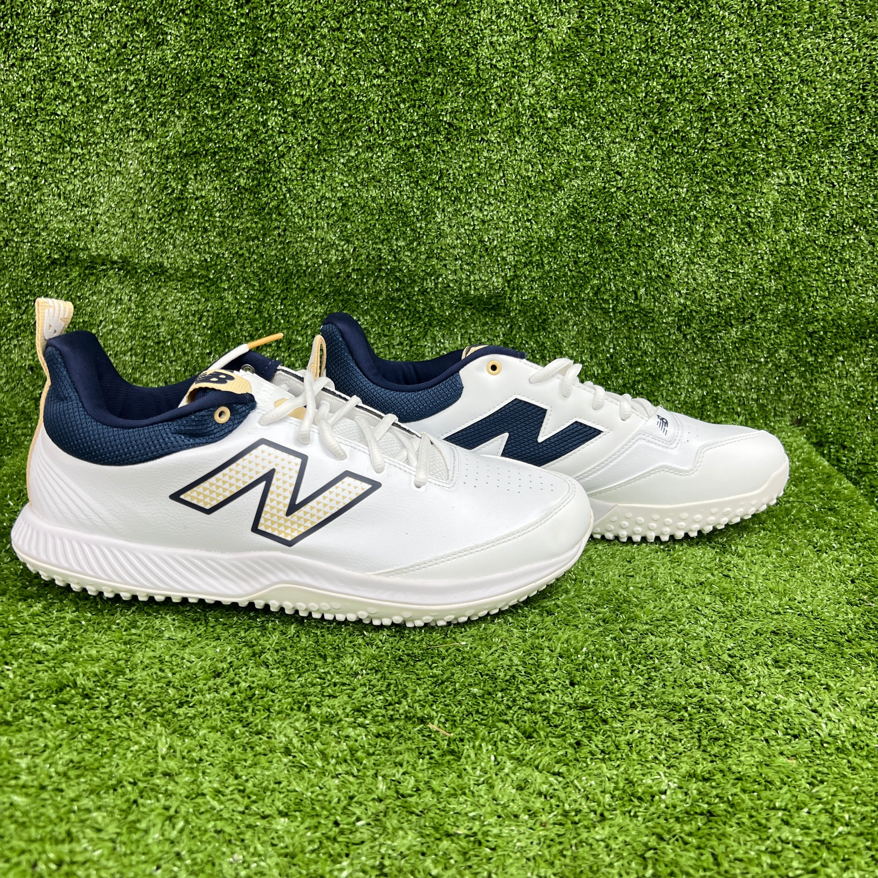 New Balance CK4020 N5 Cricket Shoes-2-Top_Cricket_Shoes