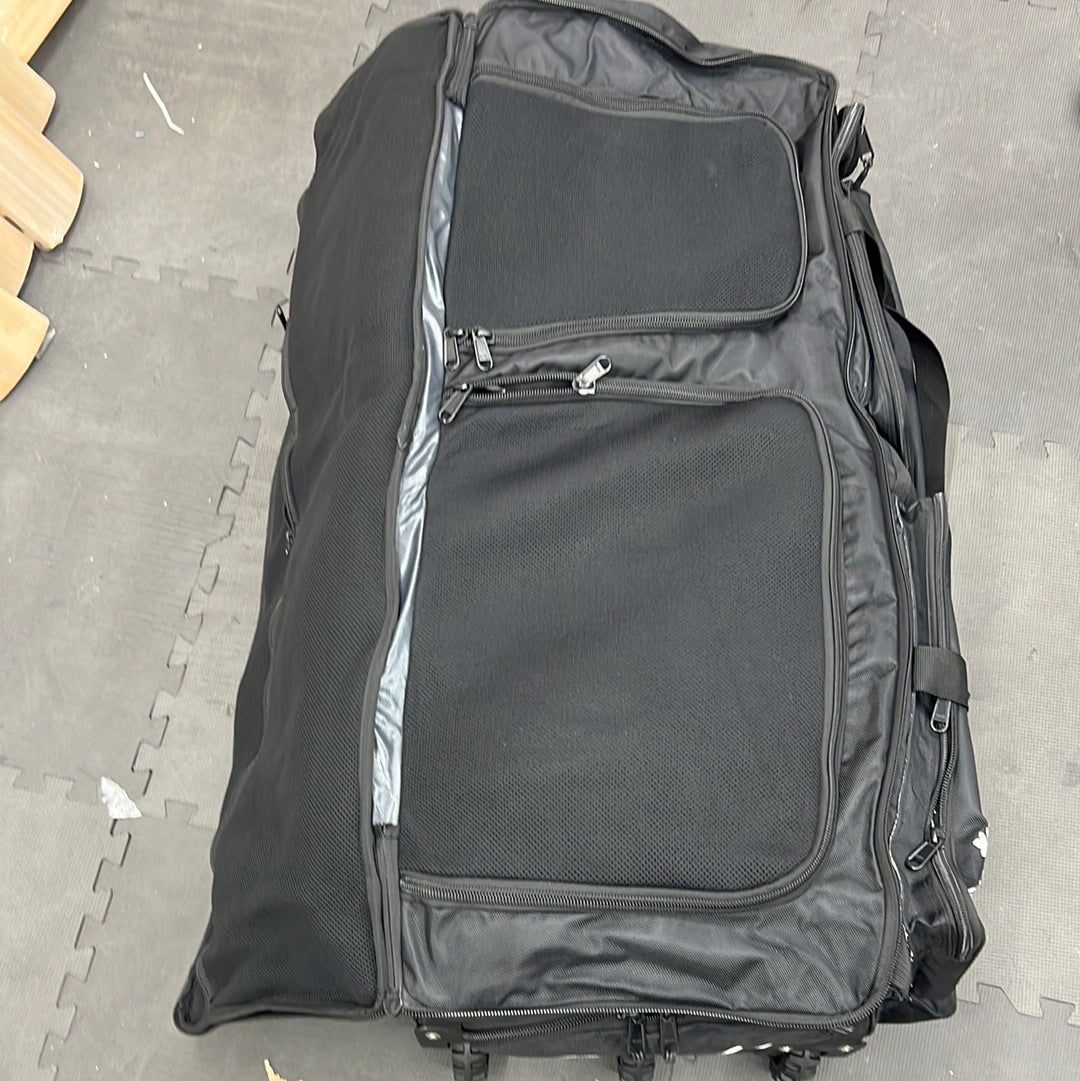 Reebok Player Edition Adult Cricket Kit Bag-7-Top_Cricket_Store