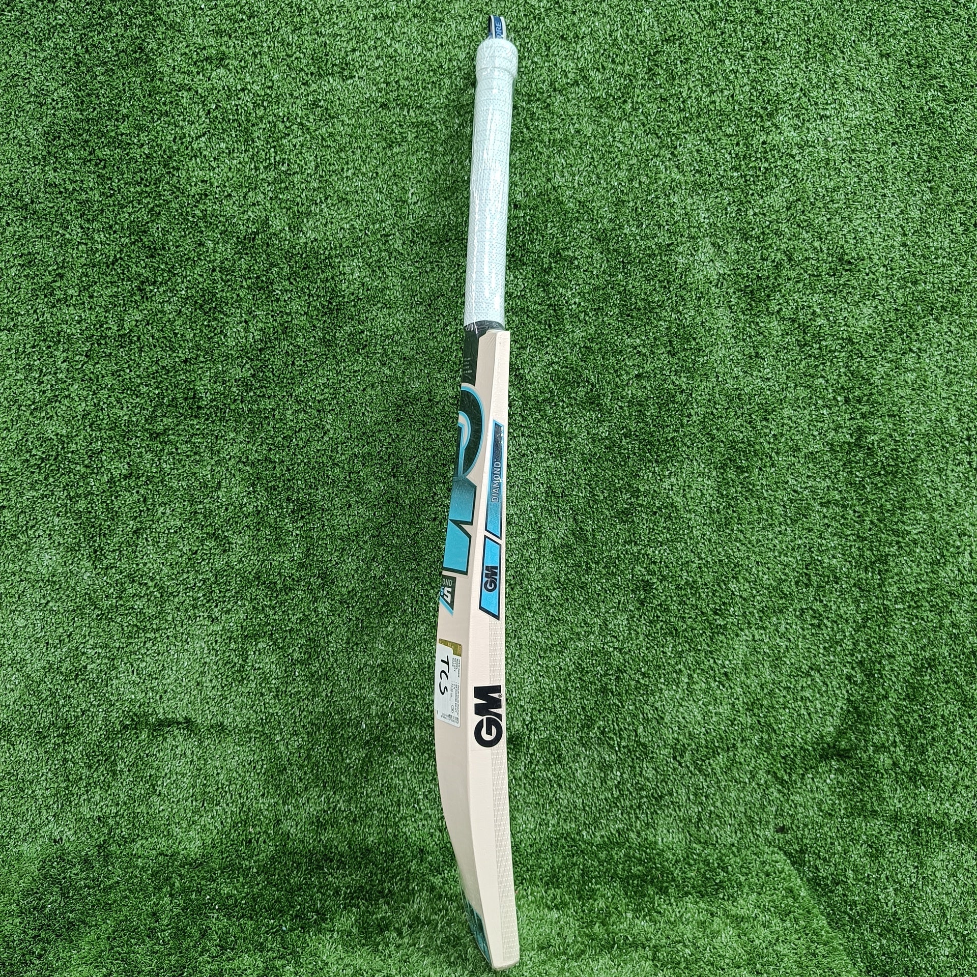 GM Diamond Bullet Junior / Youth English Willow Cricket Bat