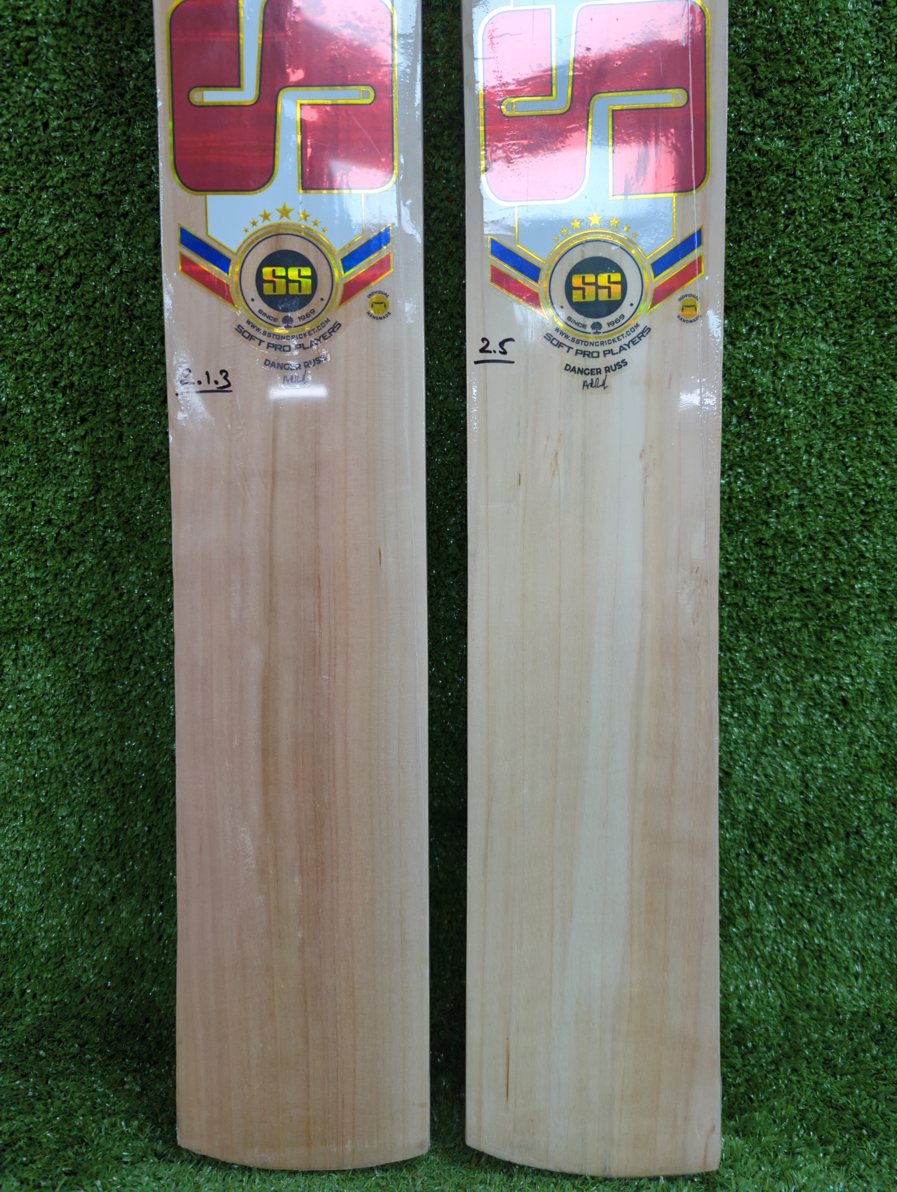 SS Soft Pro Players (Danger Russ) Jumbo Scoop Tennis Cricket Bat