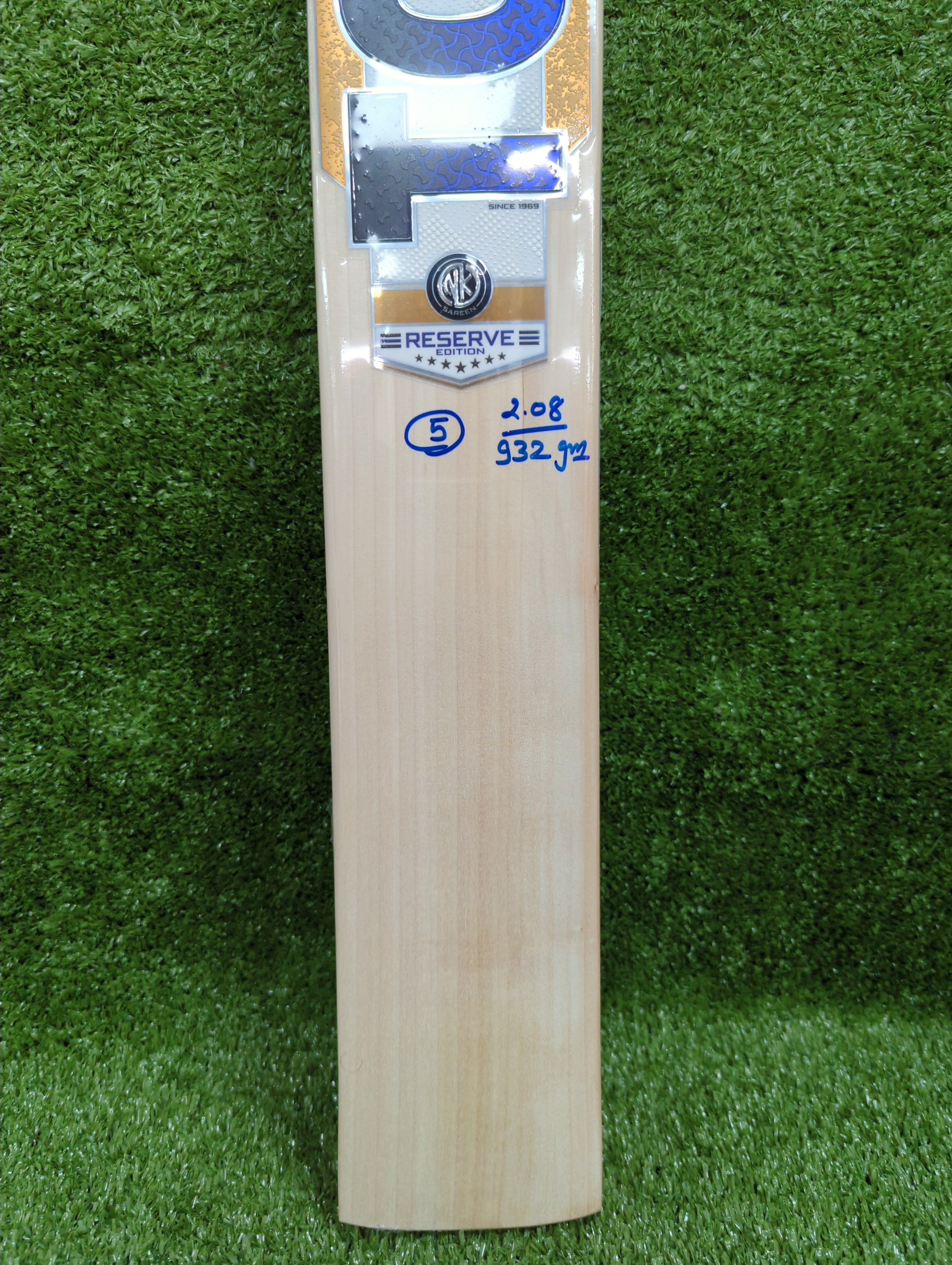 SS Ton Reserve Edition Junior / Youth English Willow Cricket Bat SS