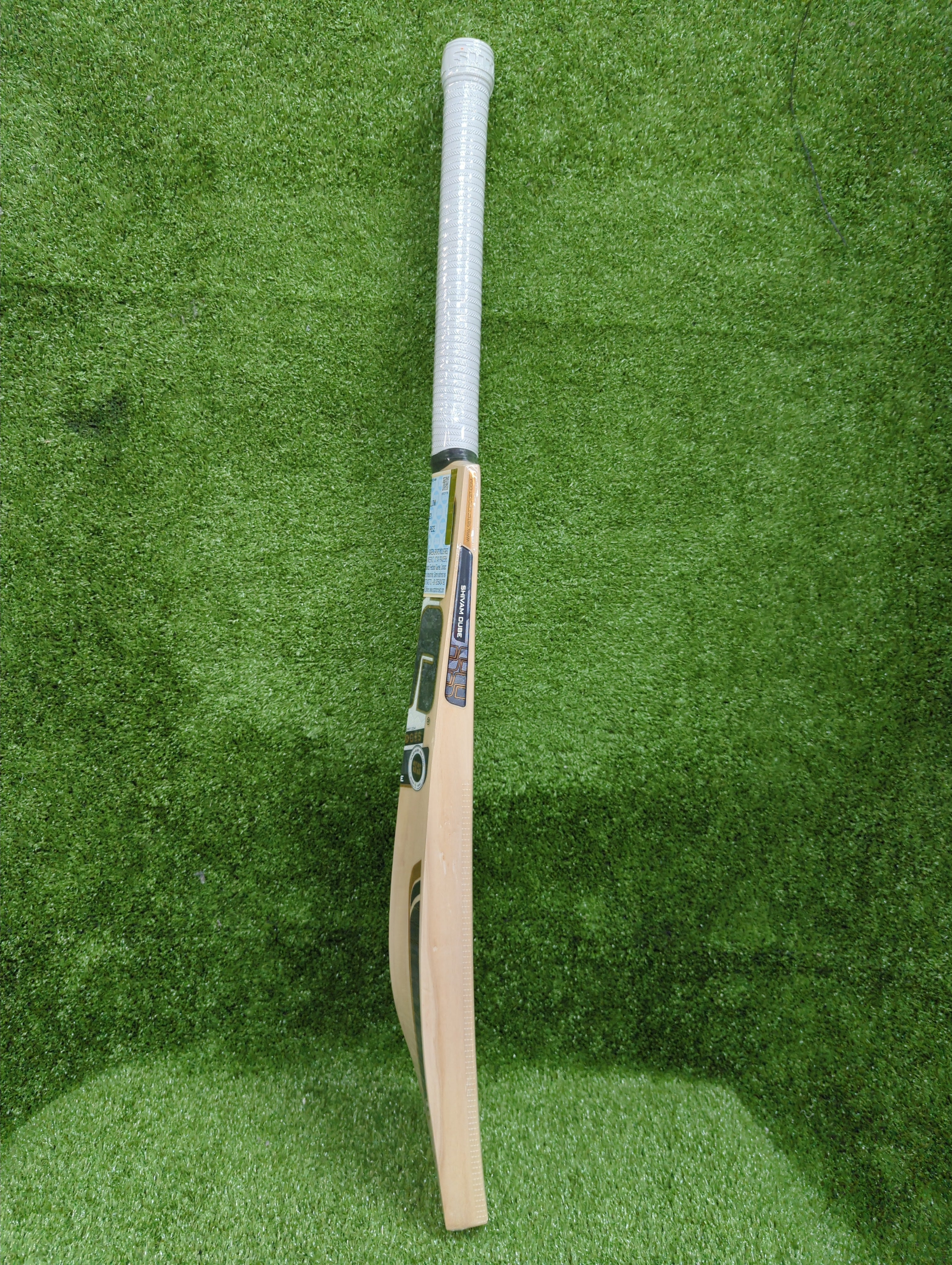 SS Shivam Dube Player Profile Kashmir Willow Cricket Bat (Long Handle) SS