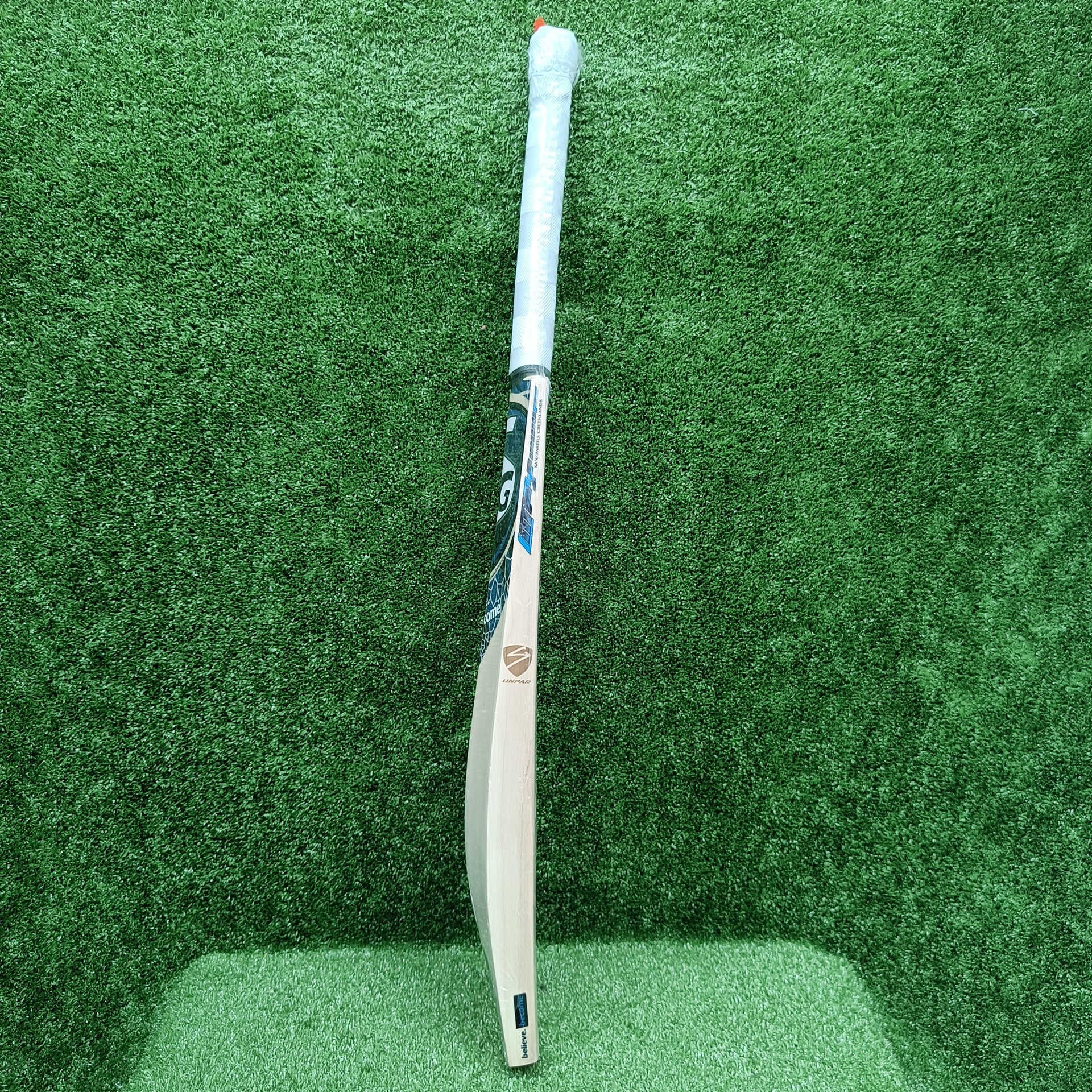 SG King Cobra English Willow Cricket Bat