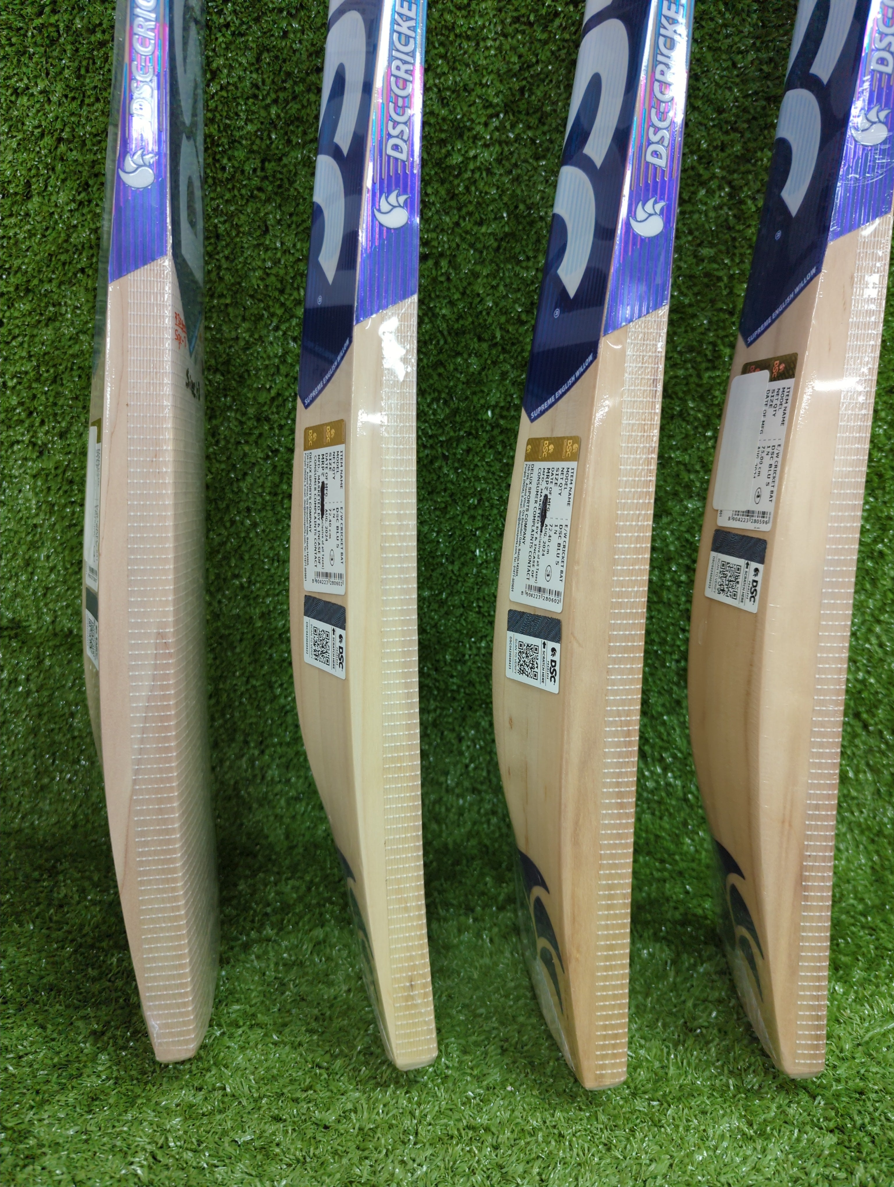 DSC BLU 5 Junior / Youth English Willow Cricket Bat