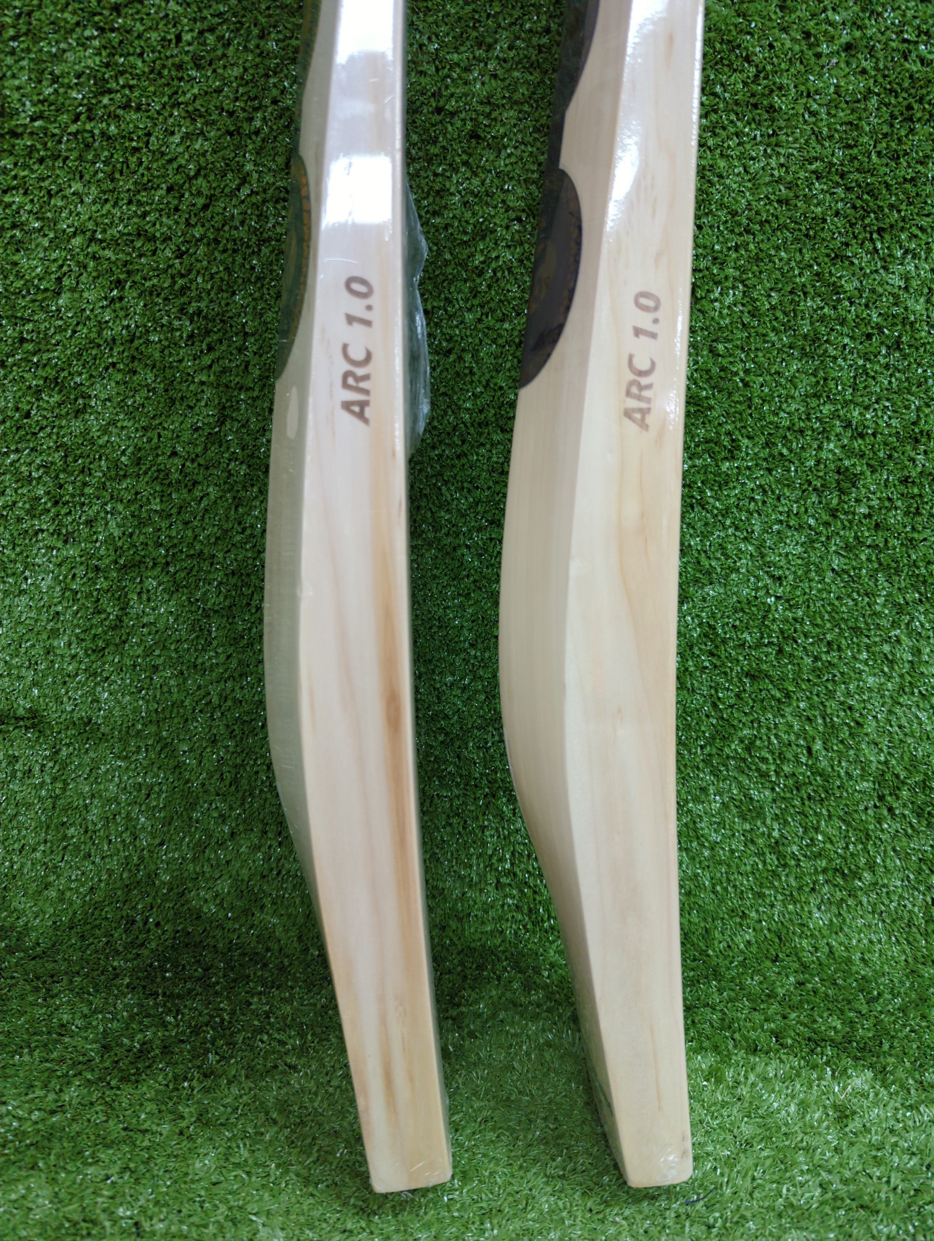 SG King Cobra Arc 1.0 English Willow Cricket Bat