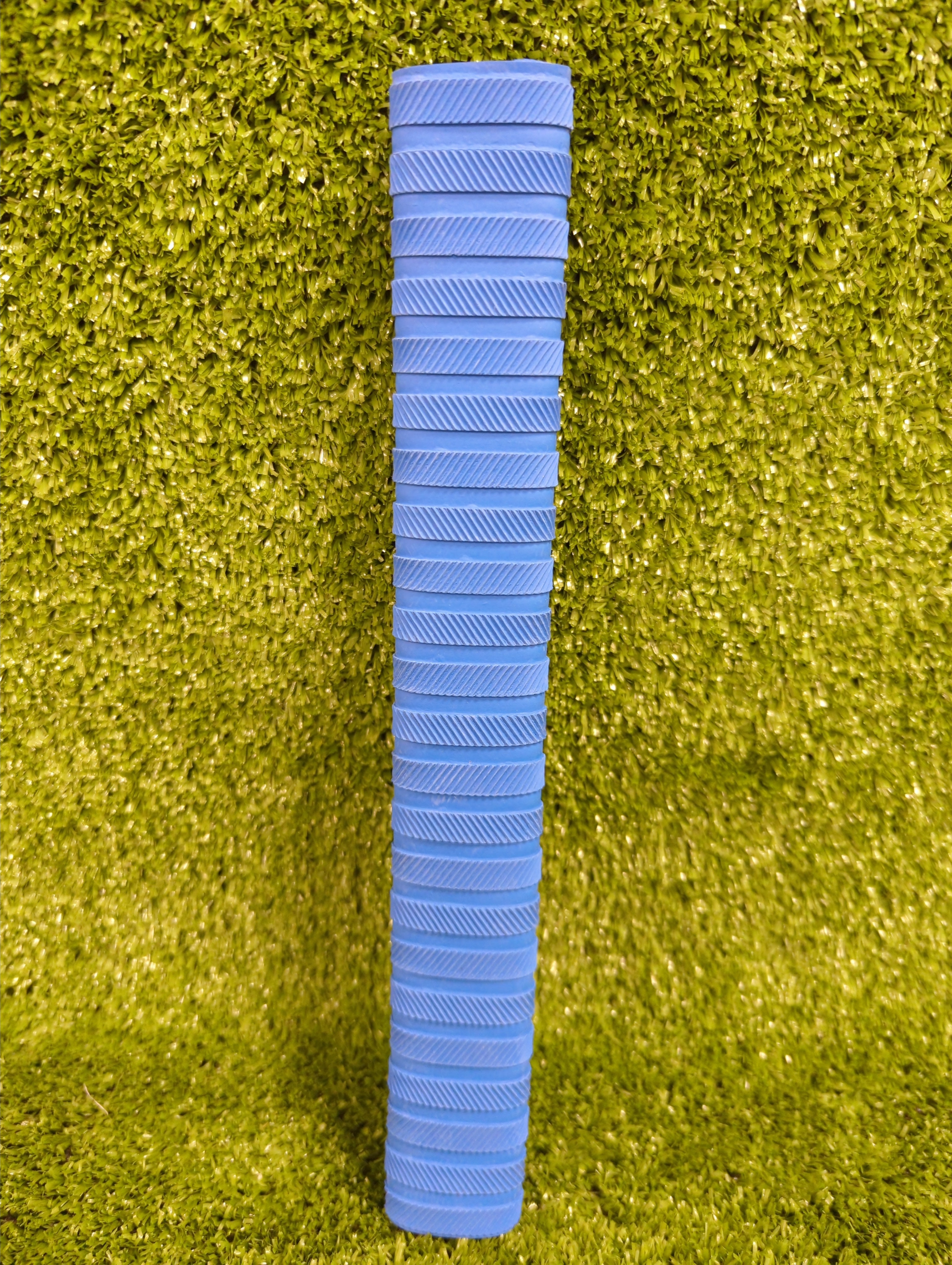 Raydn Ring Chevron Cricket Grips by Raydn - in-use view - TopCricketStore