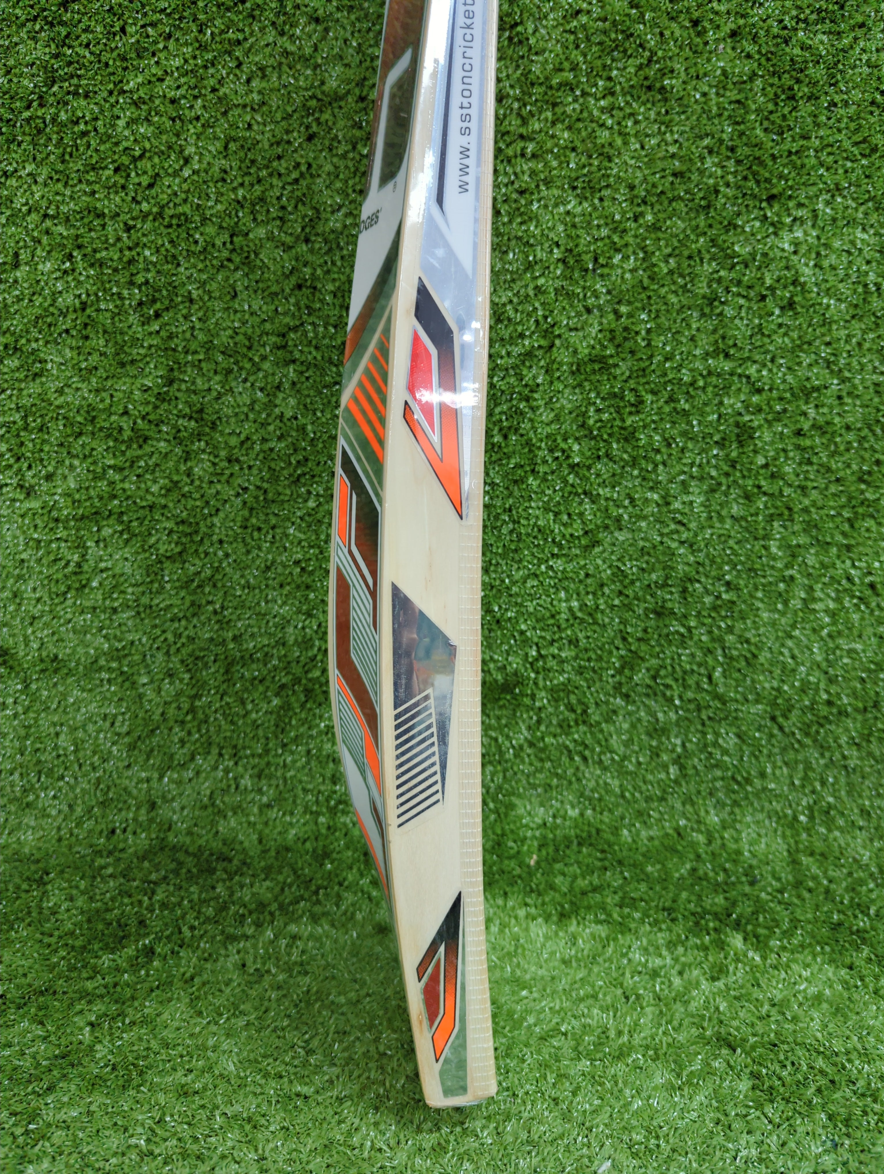 SS Tiger English Willow Cricket Bat - Long Blade
