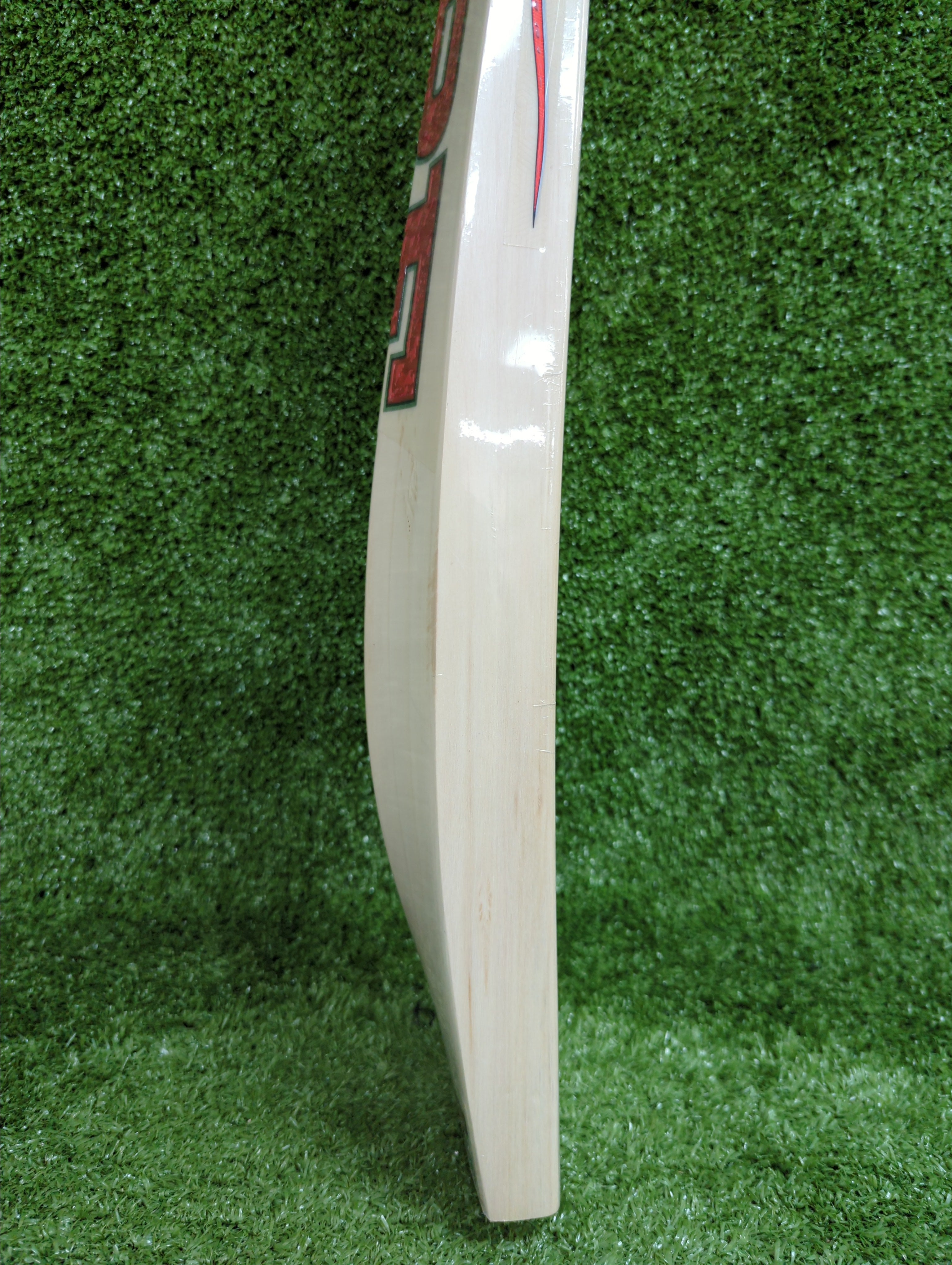 MRF Genius VK 18 Grand Master English Willow Cricket Bat