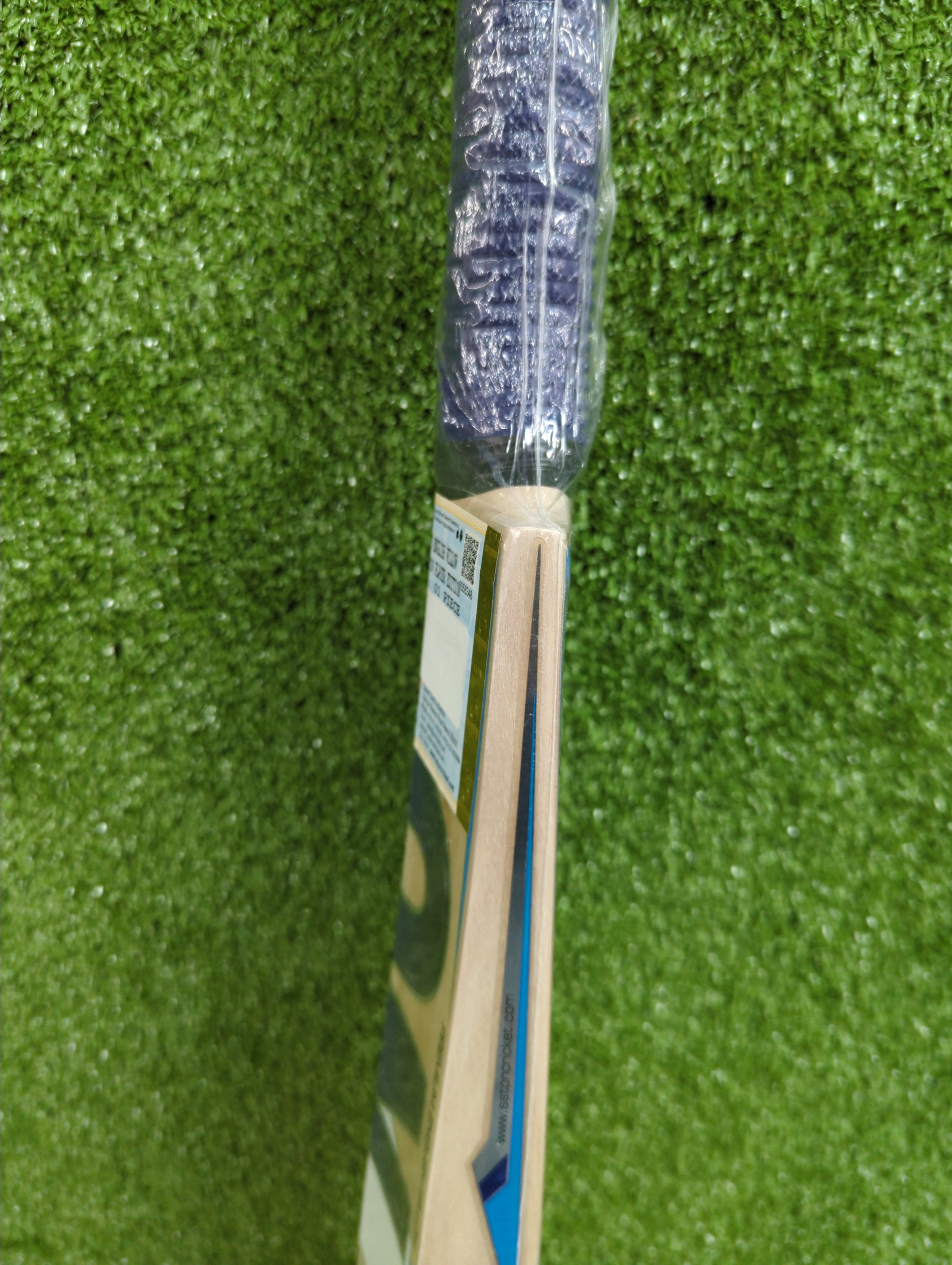 SS Ton Player Edition English Willow Cricket Bat